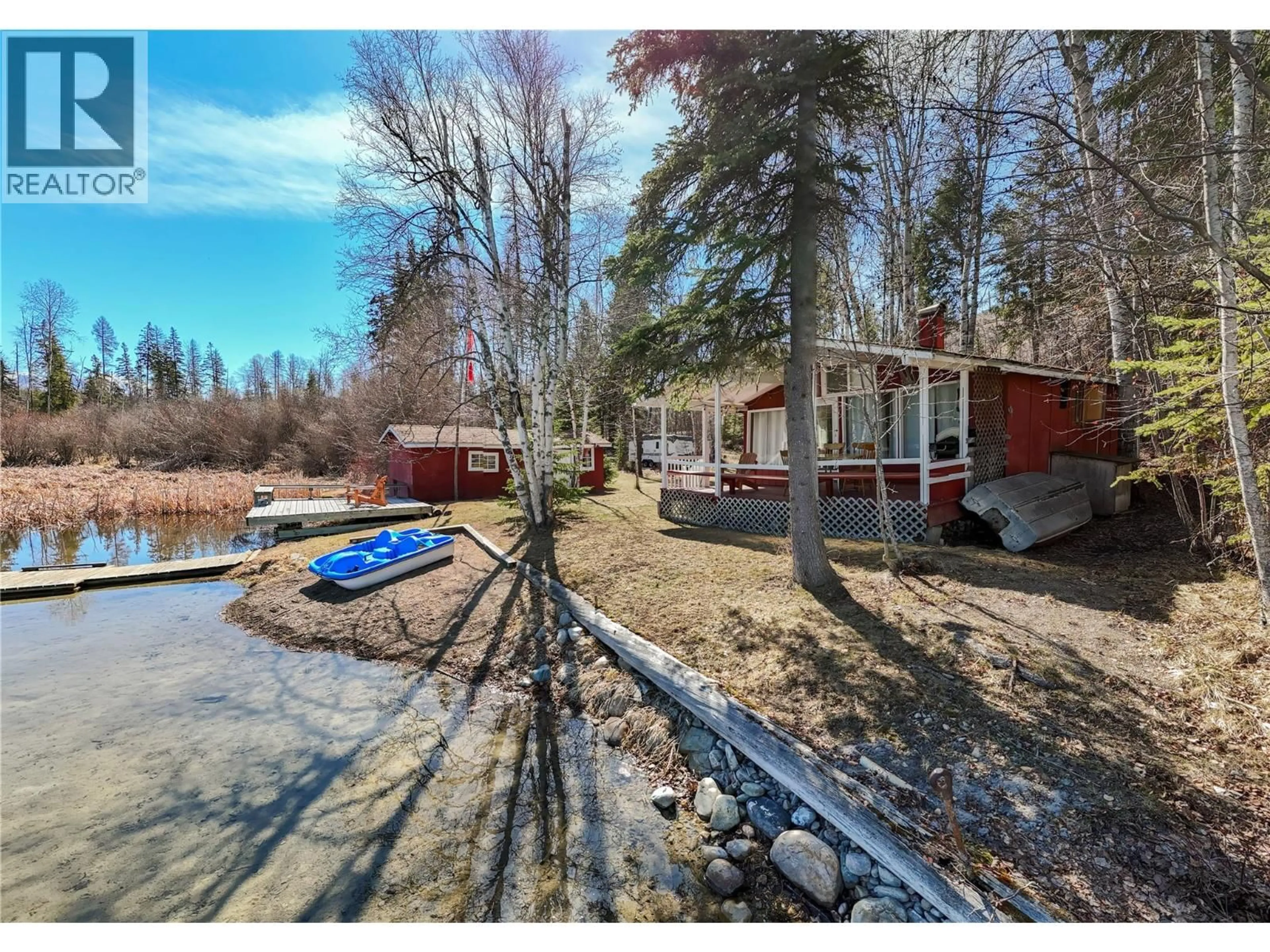 A pic from outside/outdoor area/front of a property/back of a property/a pic from drone, water/lake/river/ocean view for 1415 TIE LAKE SHORE S ROAD, Jaffray British Columbia V0B1T0