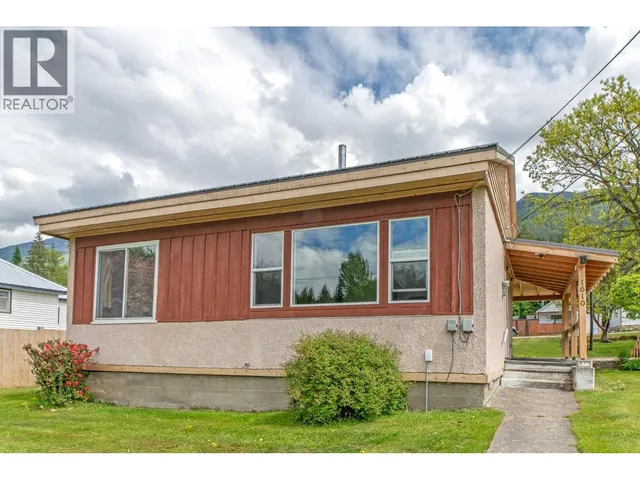 1610 EASTMAN AVENUE, Riondel 4