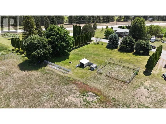 4065 CANNING ROAD, Grand Forks 4