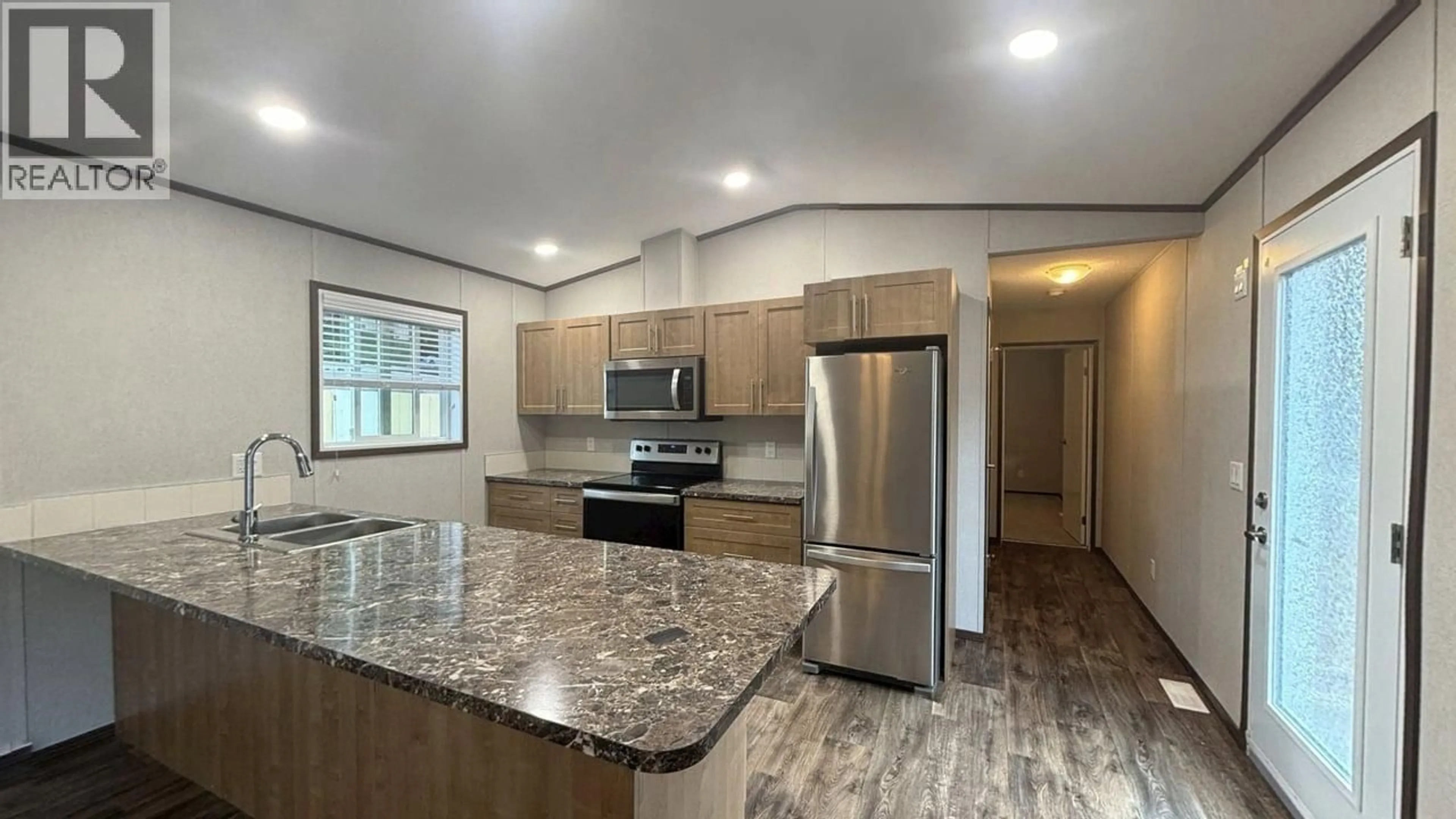 Open concept kitchen, unknown for 8 - 891 MONTE VISTA DRIVE, Rossland British Columbia V0G1Y0