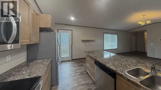 8 - 891 MONTE VISTA DRIVE, Rossland 5