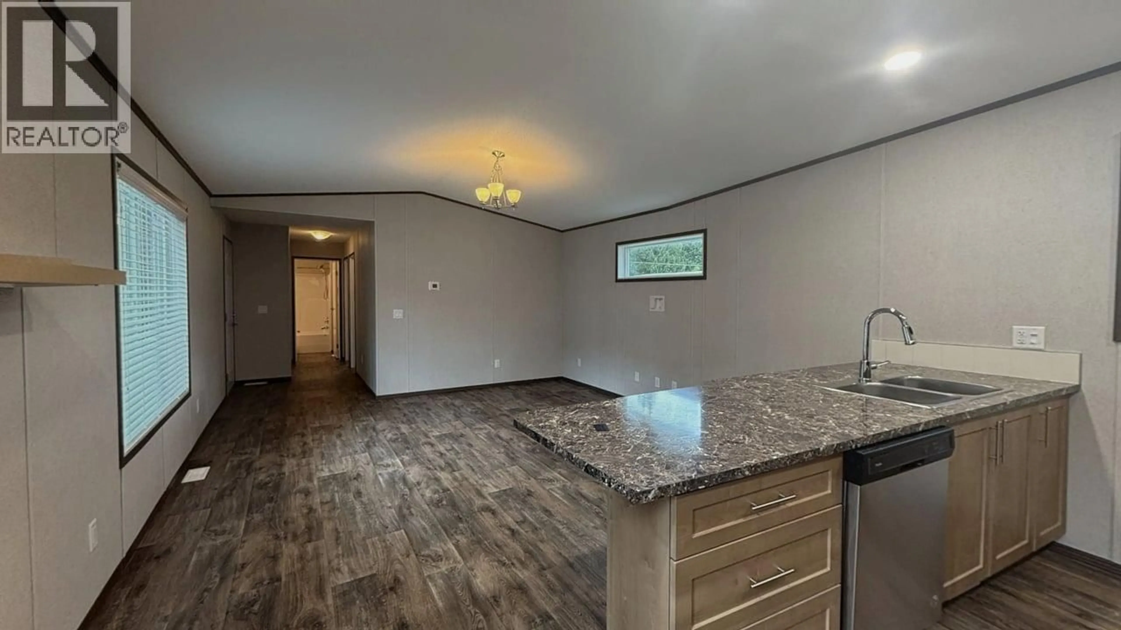 A pic of a room for 8 - 891 MONTE VISTA DRIVE, Rossland British Columbia V0G1Y0