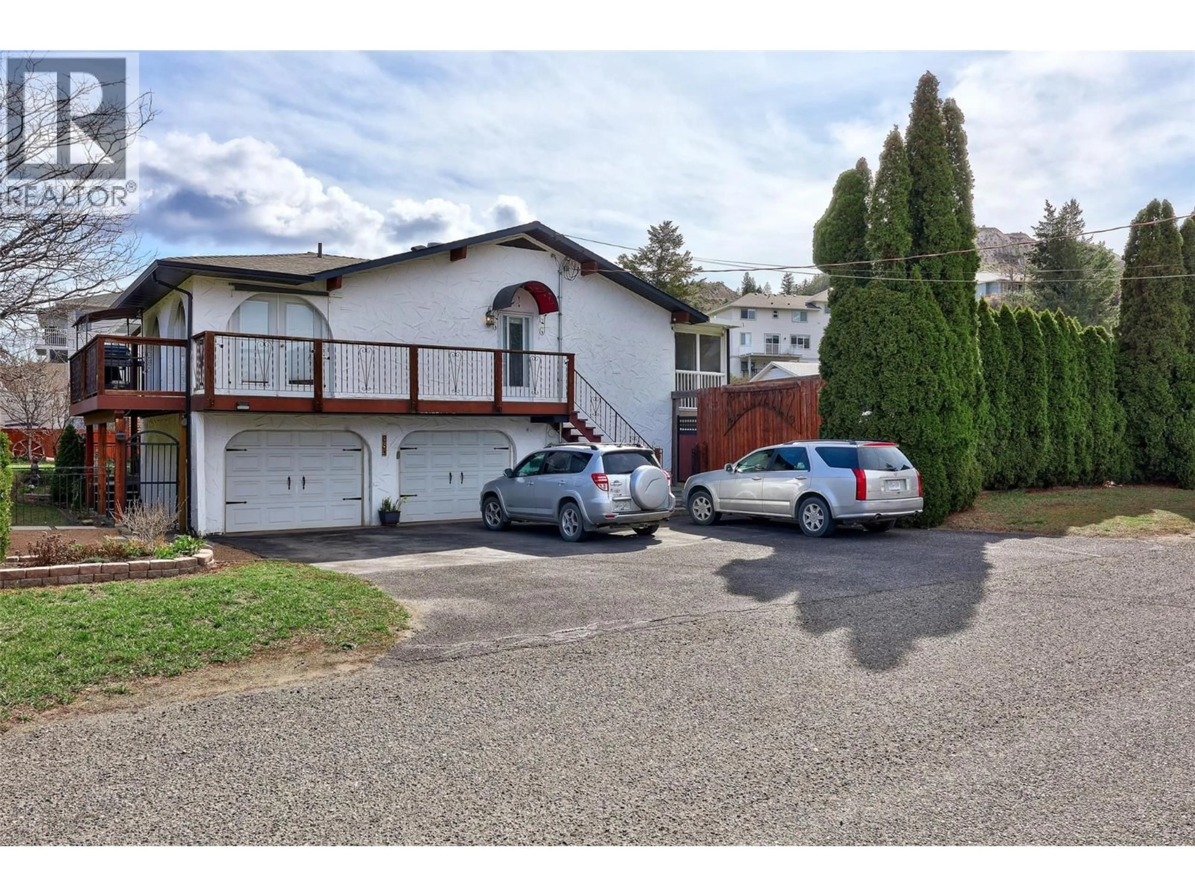 Unknown for 381 MARY PLACE, Kamloops British Columbia V2C4Y5