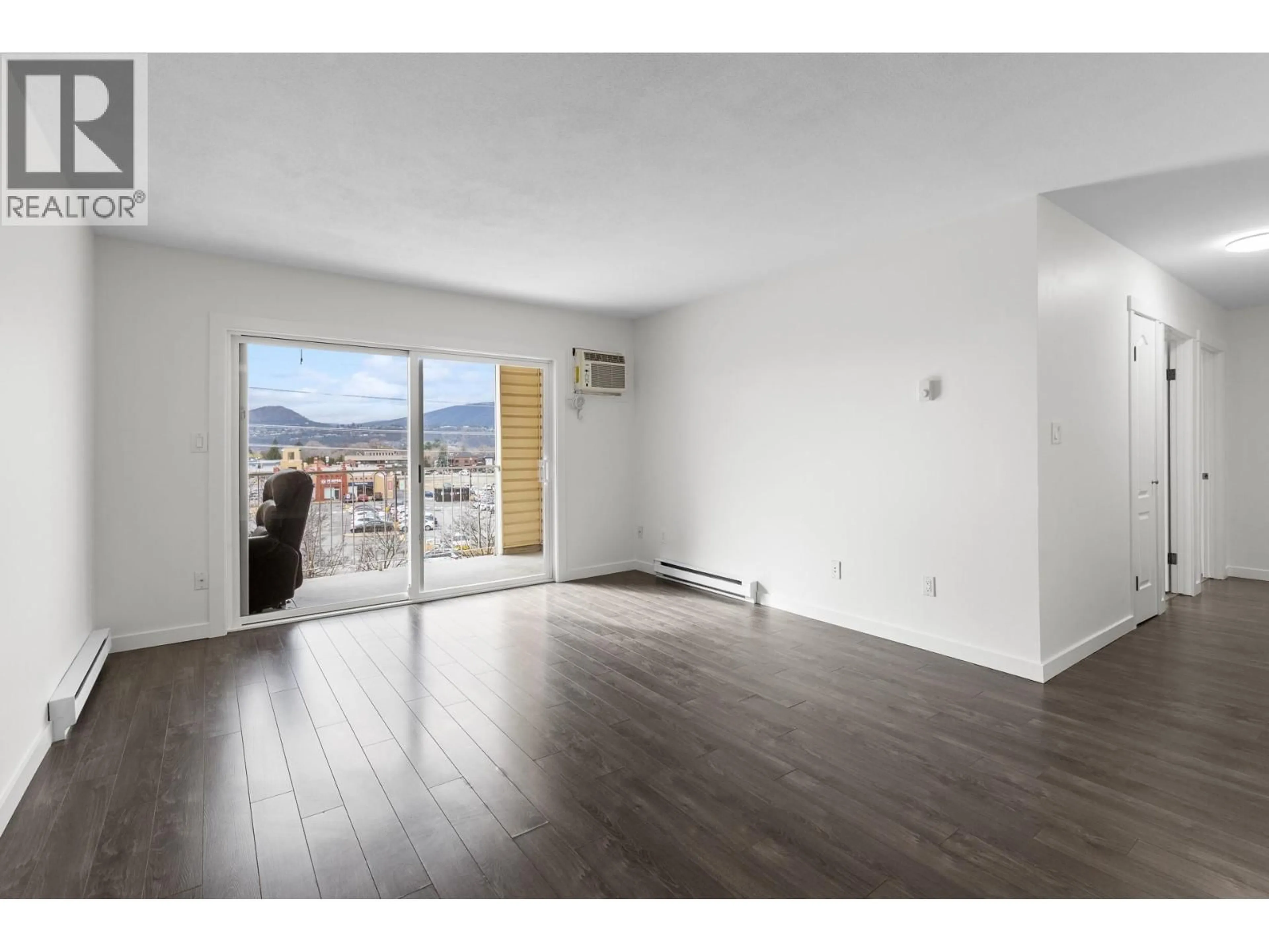 A pic of a room for 402 - 769 KLO ROAD, Kelowna British Columbia V1Y9L9