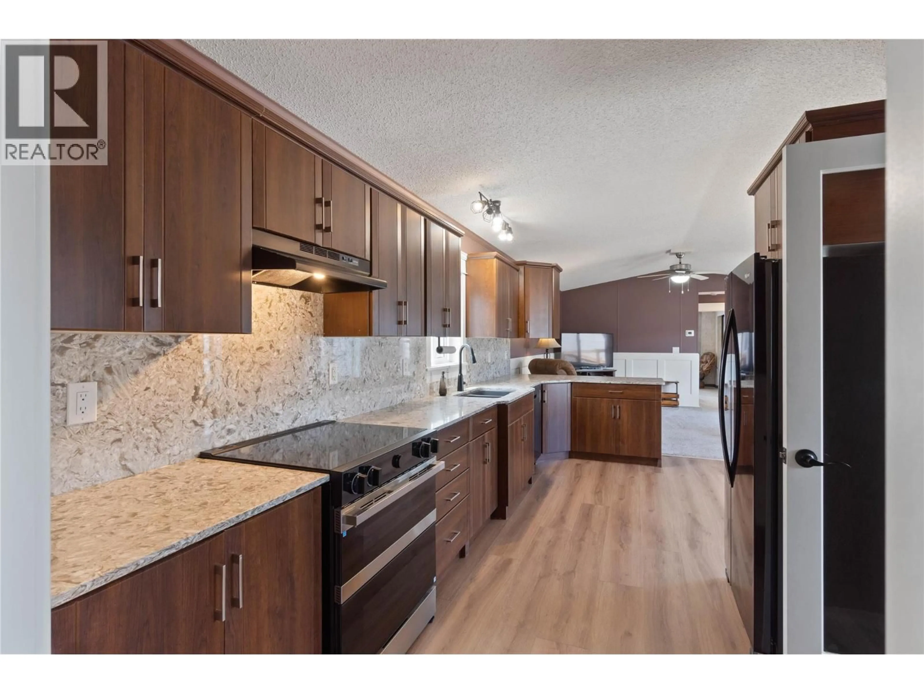 Open concept kitchen, unknown for 11 - 7805 DALLAS DRIVE, Kamloops British Columbia V2C6X9