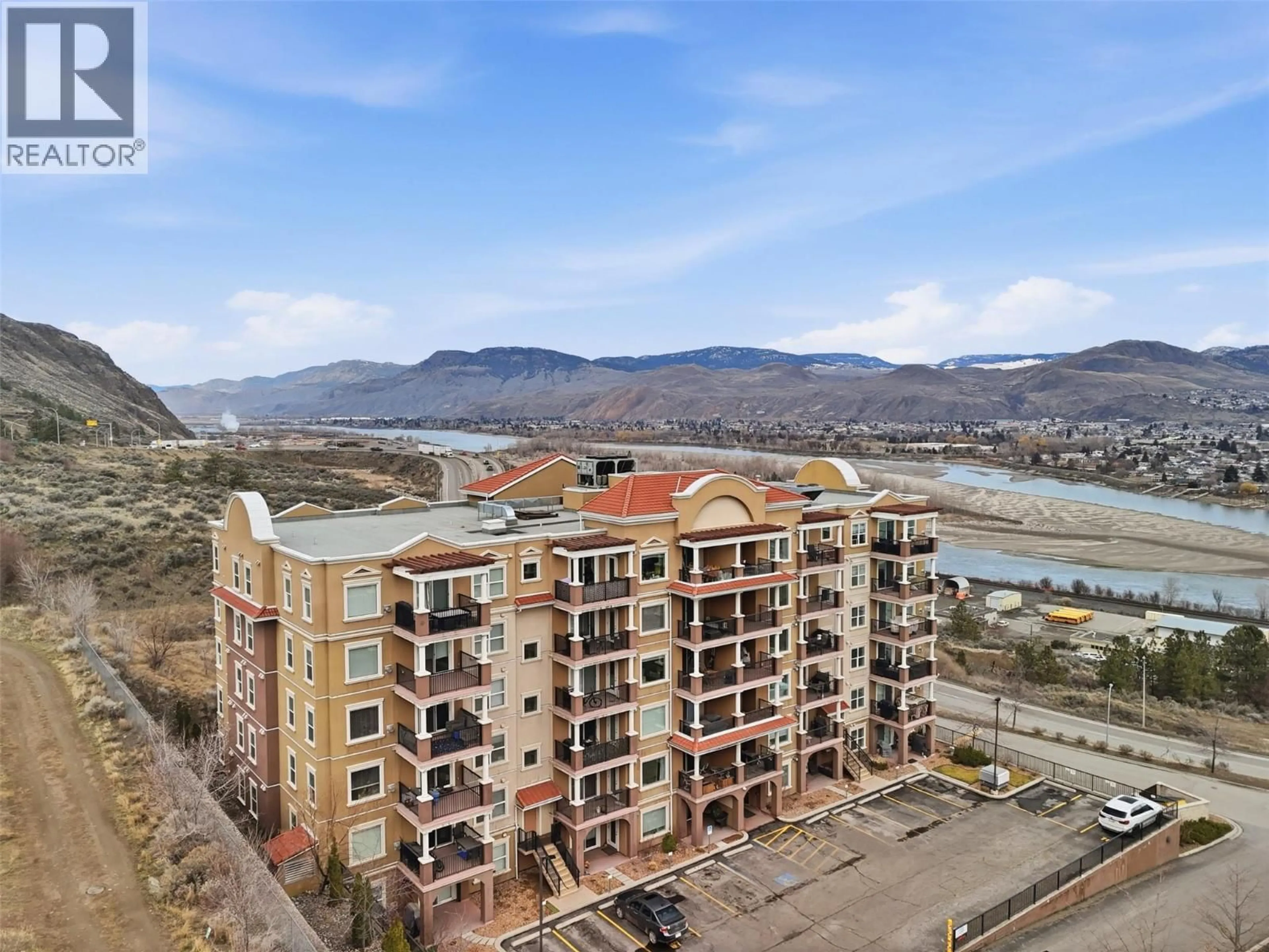 A pic from outside/outdoor area/front of a property/back of a property/a pic from drone, water/lake/river/ocean view for 608 - 975 VICTORIA W STREET, Kamloops British Columbia V2C0C2