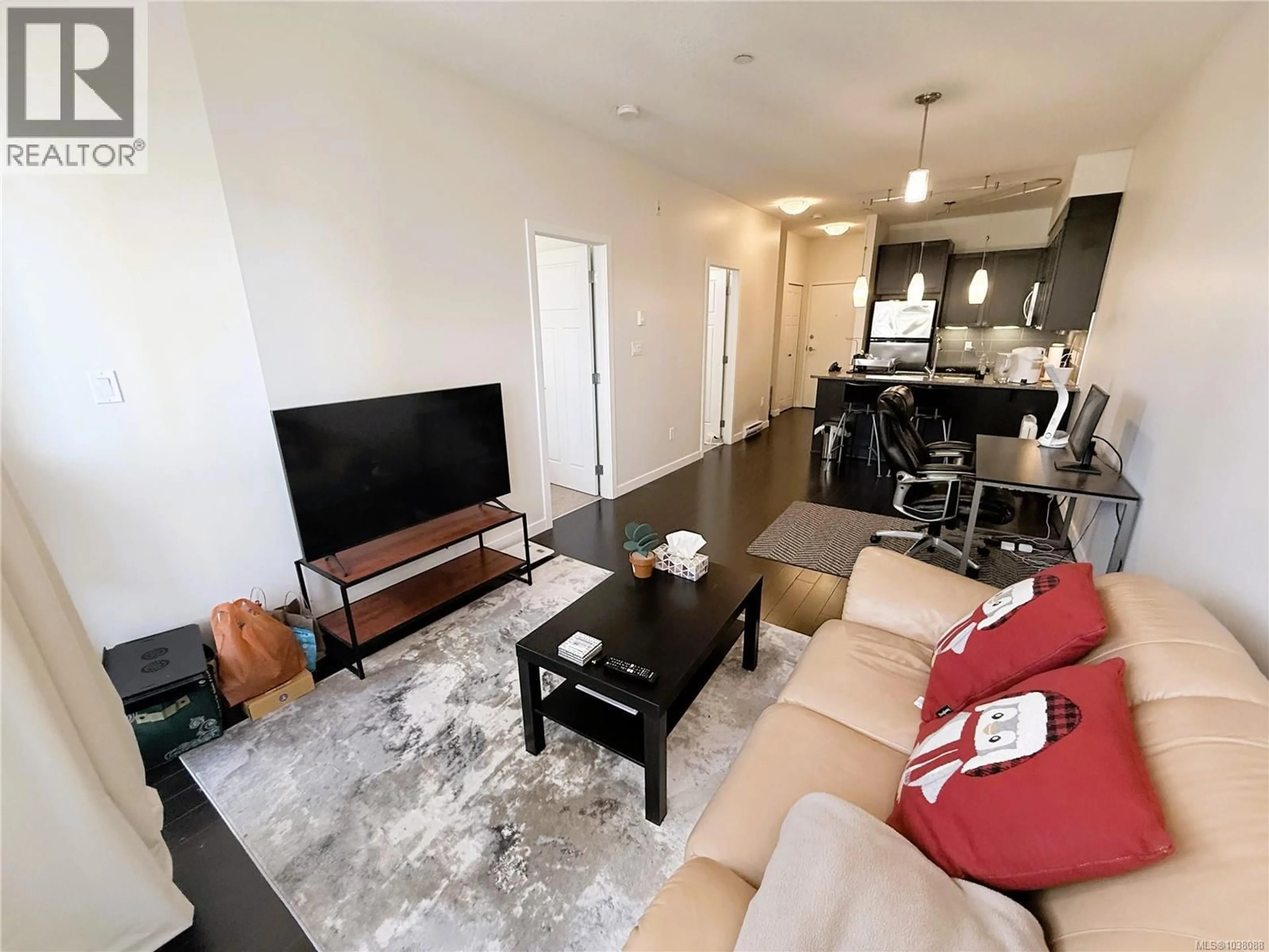 Living room with furniture, unknown for 412 - 99 CHAPEL STREET, Nanaimo British Columbia V9R5H3