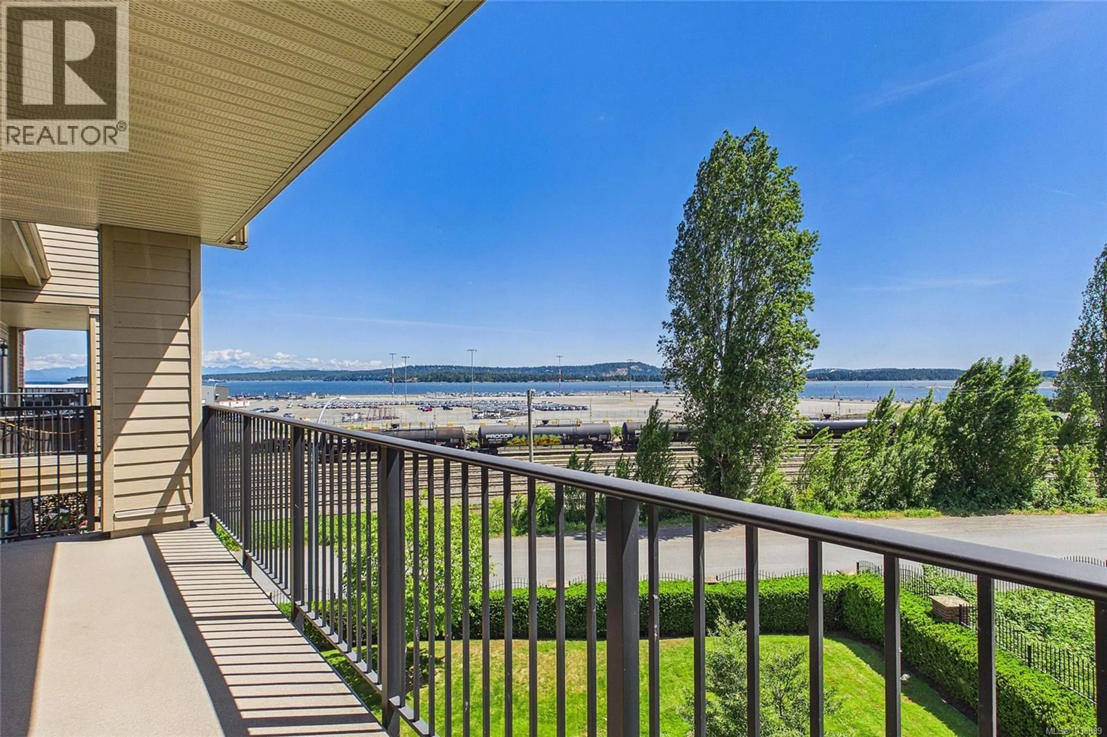 Balcony in the apartment, water/lake/river/ocean view for 304 - 104 ESPLANADE STREET, Nanaimo British Columbia V9R0G6