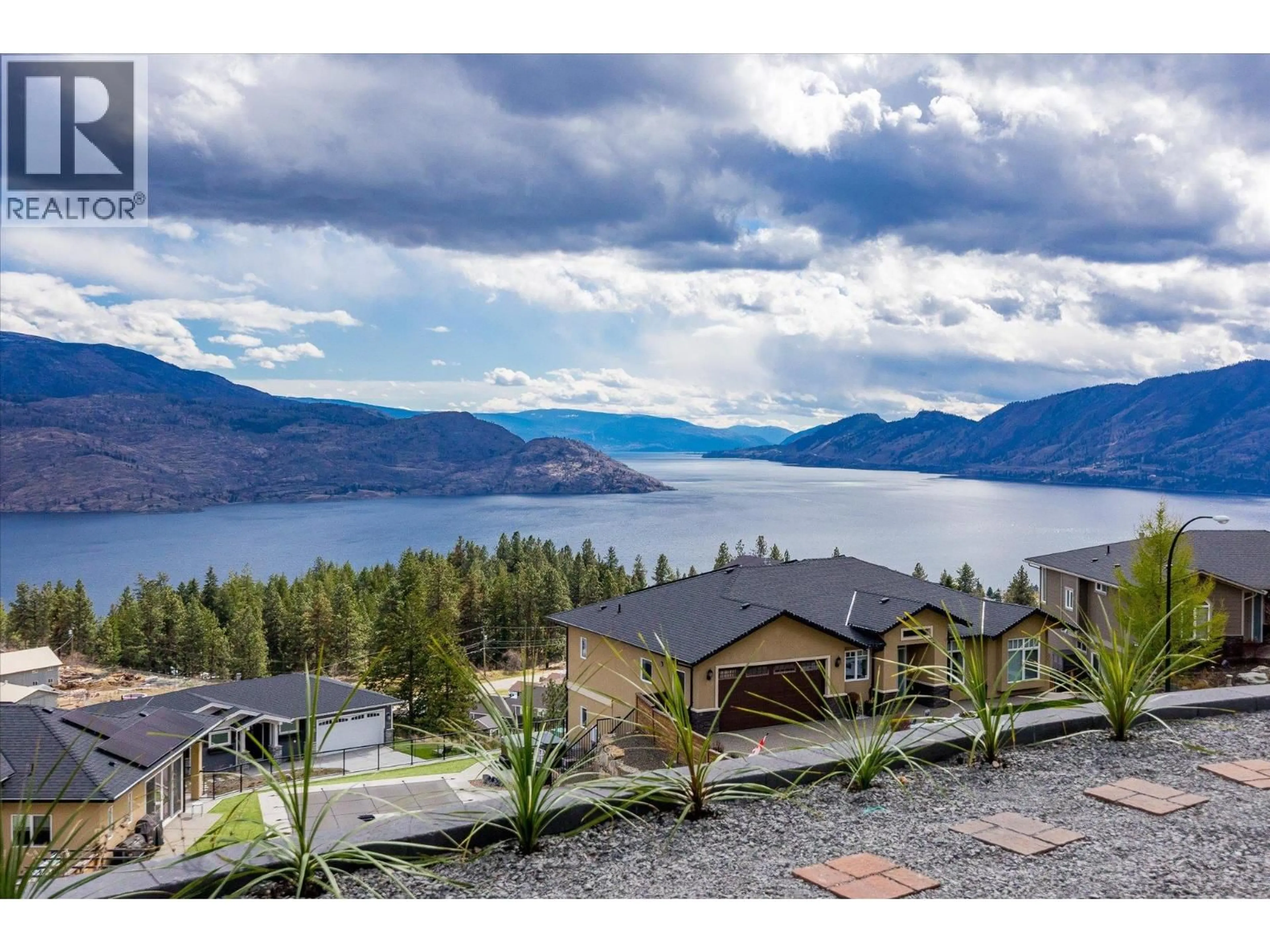 A pic from outside/outdoor area/front of a property/back of a property/a pic from drone, water/lake/river/ocean view for 6028 GERRIE ROAD, Peachland British Columbia V0H1X4