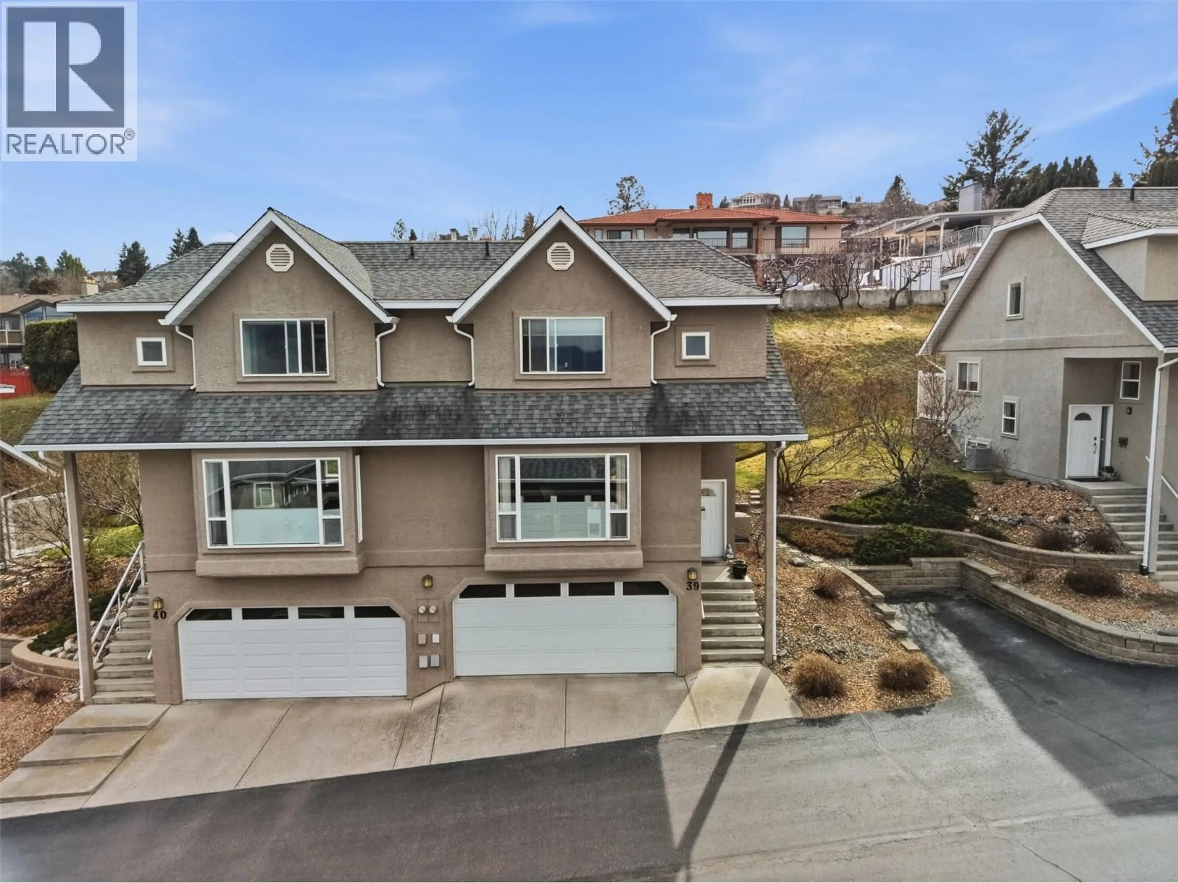 A pic from outside/outdoor area/front of a property/back of a property/a pic from drone, street for 39 - 255 PEMBERTON TERRACE, Kamloops British Columbia V2C6R2