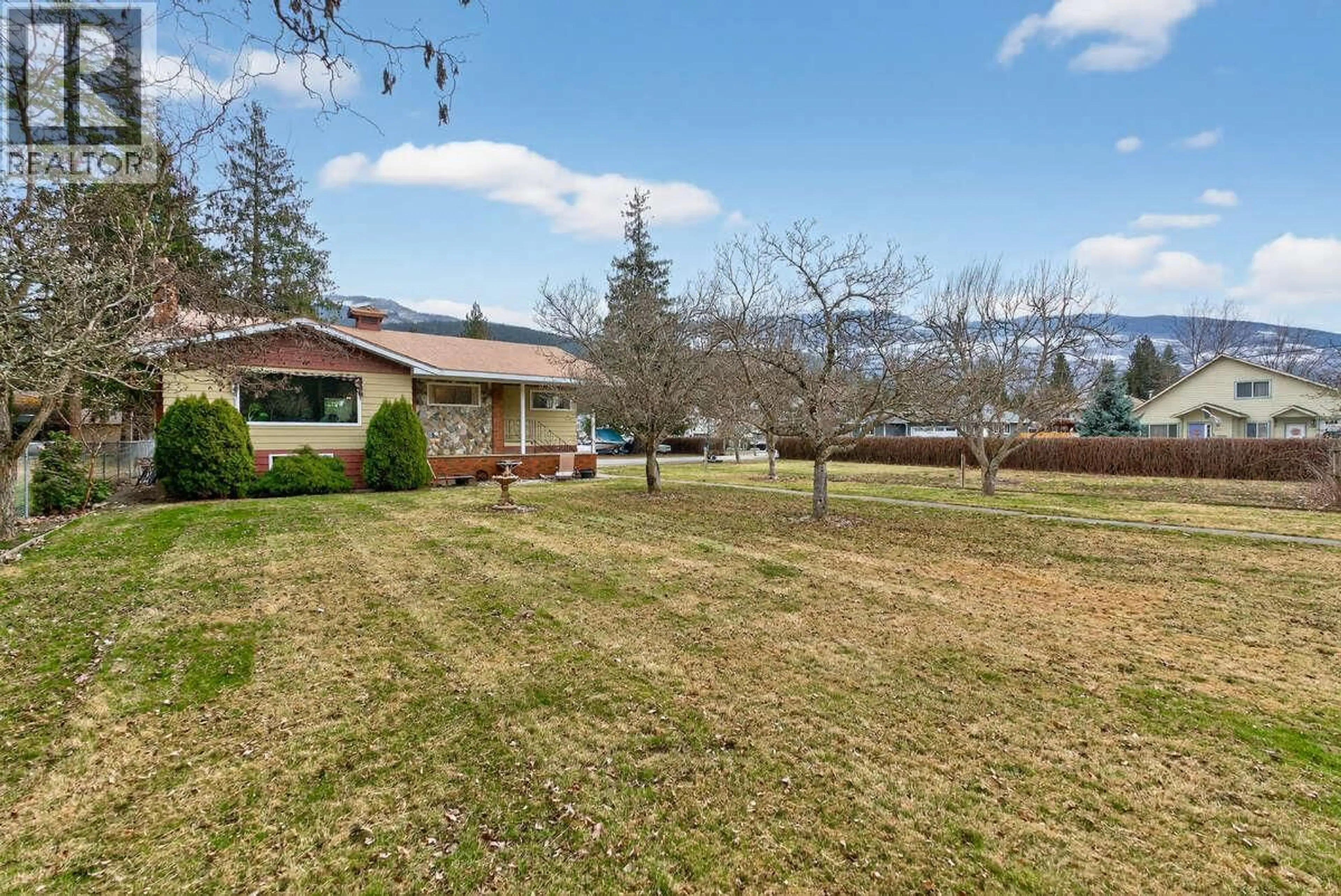 A pic from outside/outdoor area/front of a property/back of a property/a pic from drone, mountain view for 502 PINE STREET, Sicamous British Columbia V0E2V0