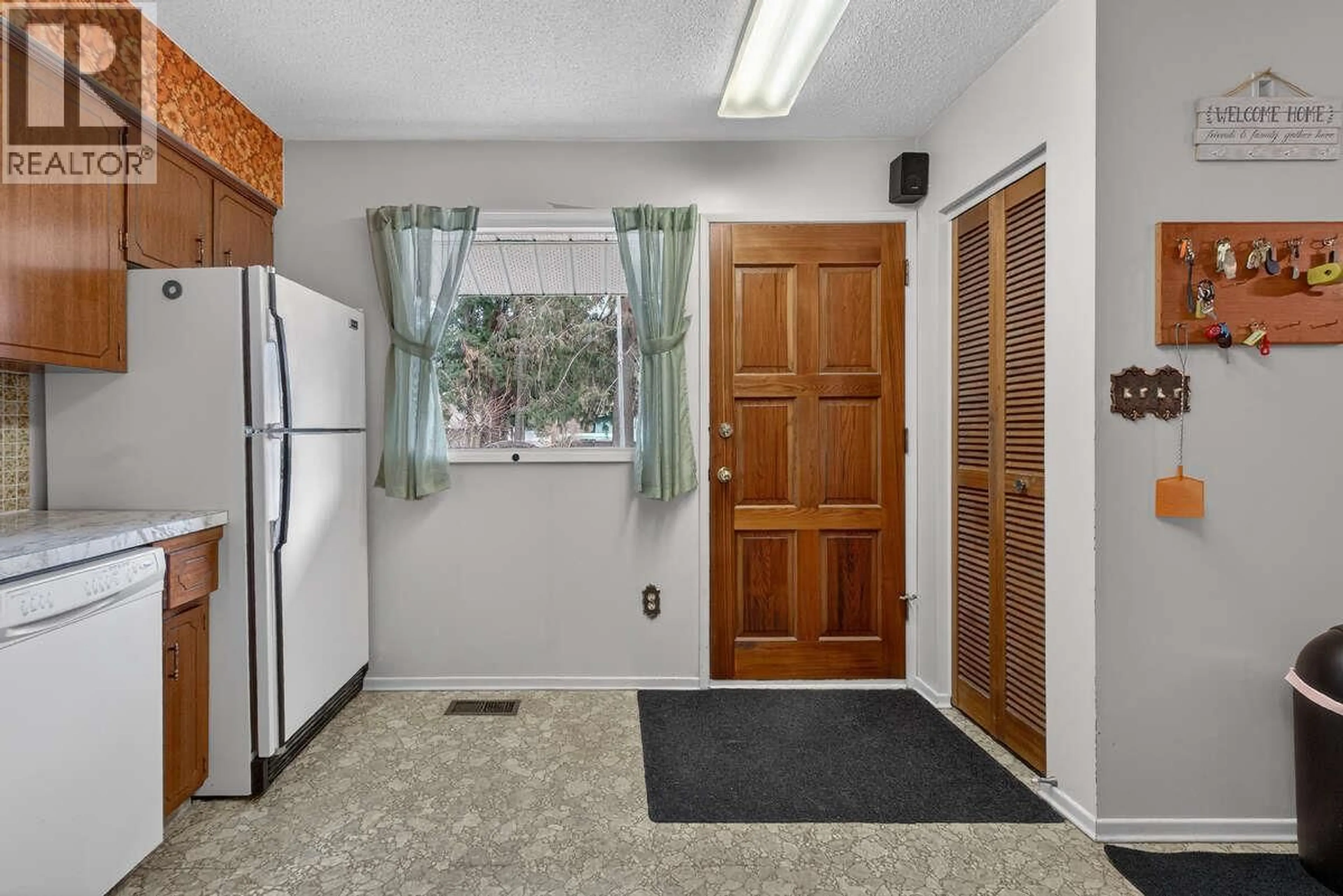 Unknown for 502 PINE STREET, Sicamous British Columbia V0E2V0