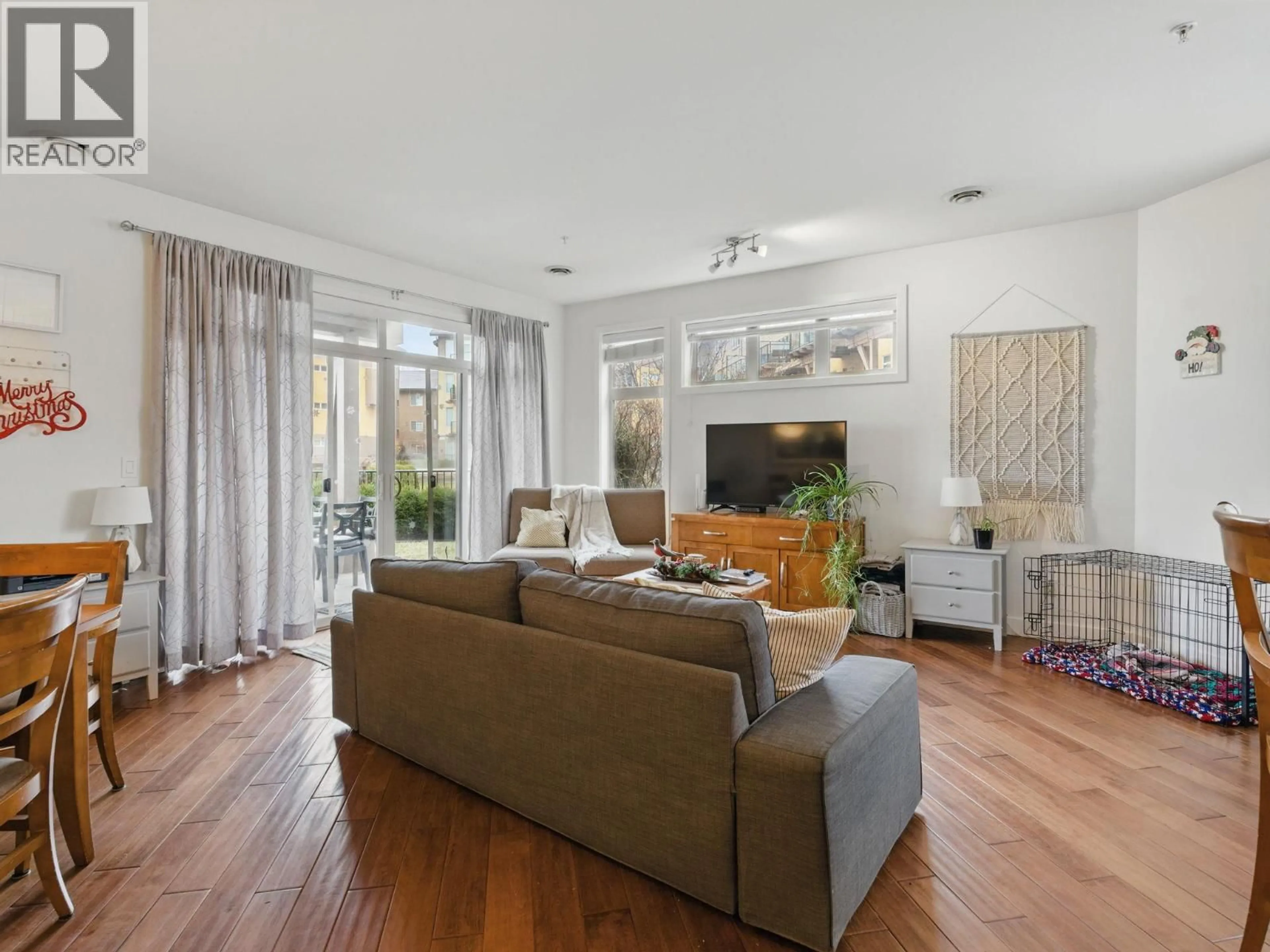 Living room with furniture, unknown for 6104 - 4026 PRITCHARD DRIVE NORTH, West Kelowna British Columbia V4T3E4