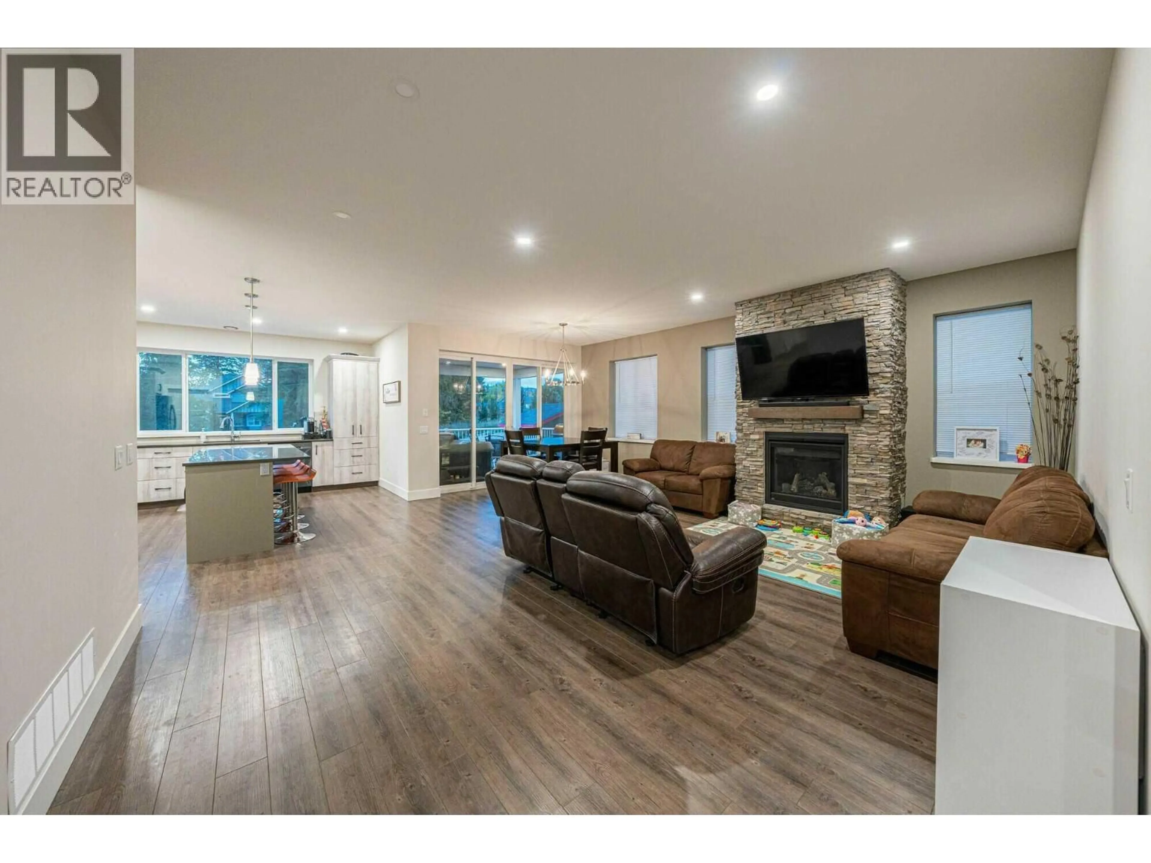 Unknown for 80 15 AVENUE SOUTHEAST, Salmon Arm British Columbia V1E0G3