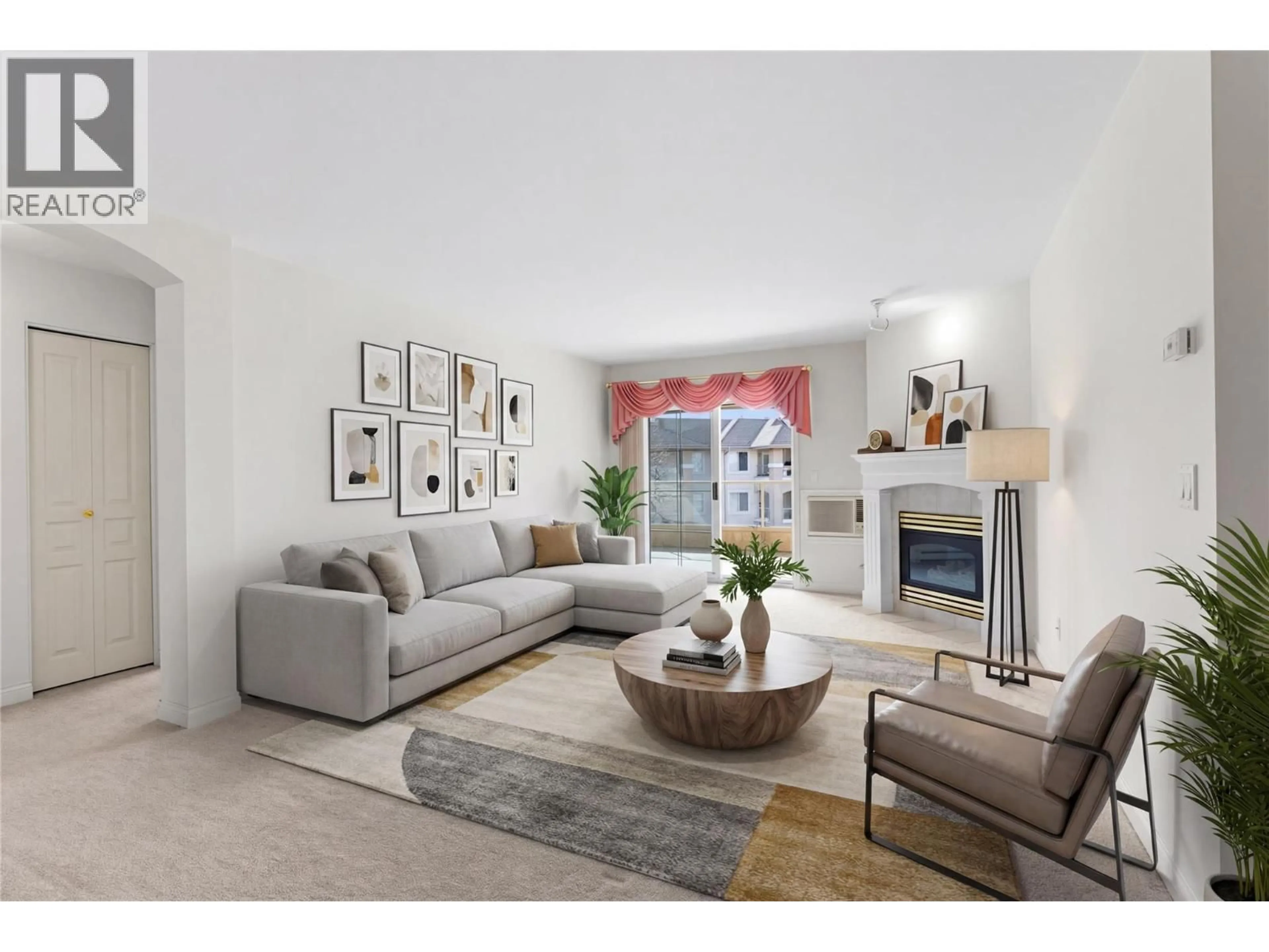 Living room with furniture, unknown for 202 - 3890 BROWN ROAD, West Kelowna British Columbia V4T2J5