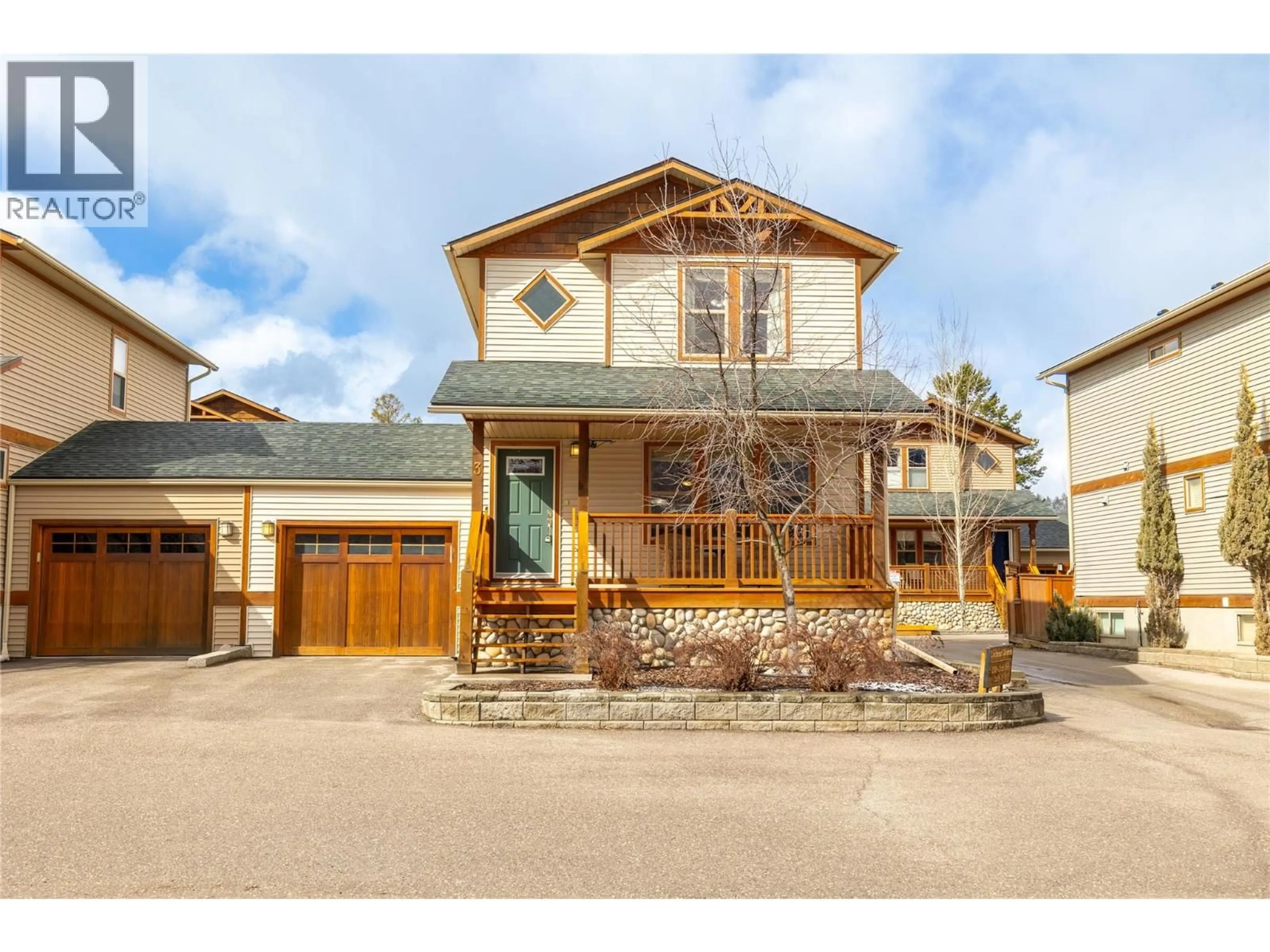 Unknown for 3 - 130 11TH AVENUE, Invermere British Columbia V0A1K0