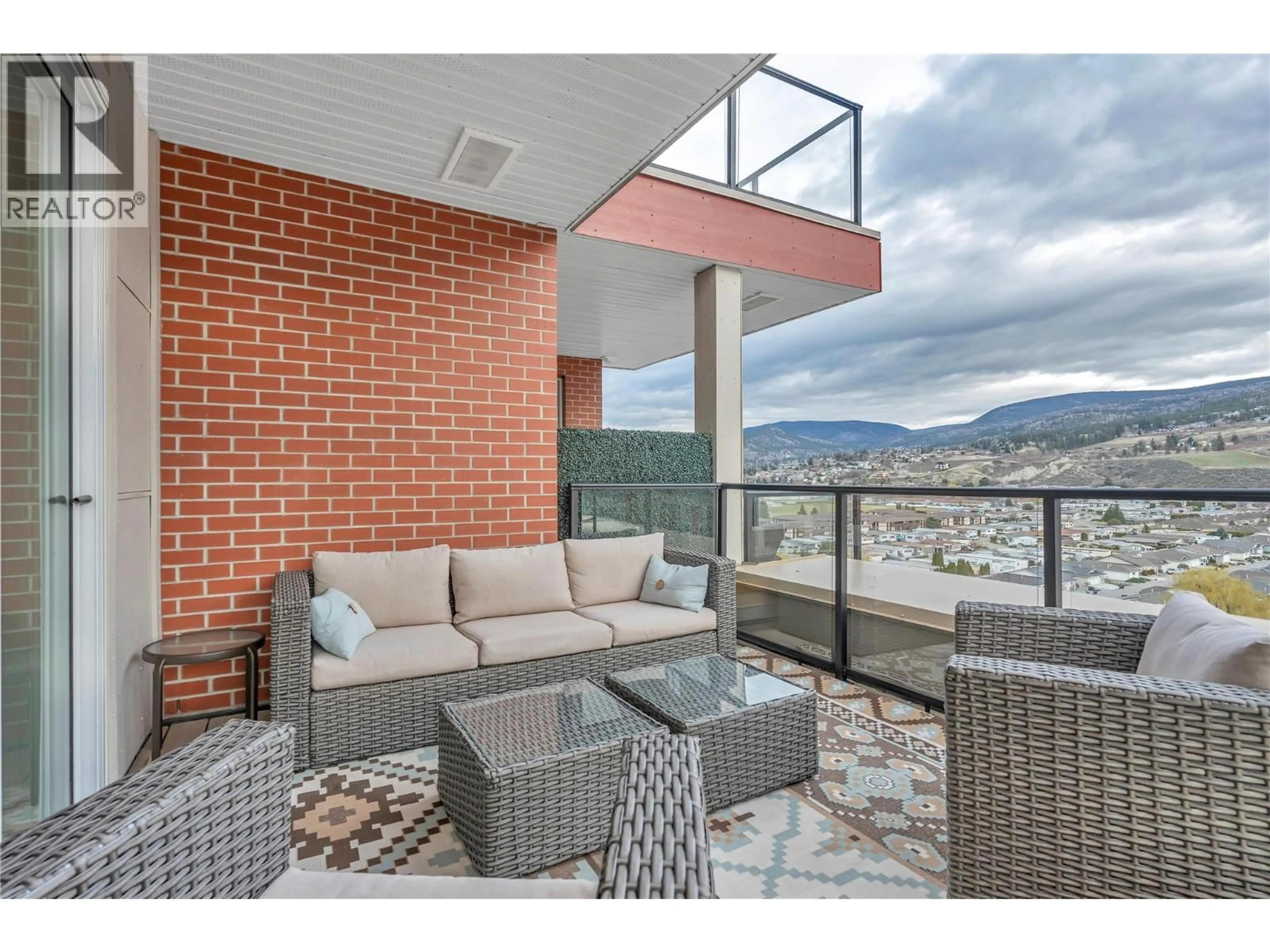 Patio, mountain view for 1105 - 3346 SKAHA LAKE ROAD, Penticton British Columbia V2A0H6