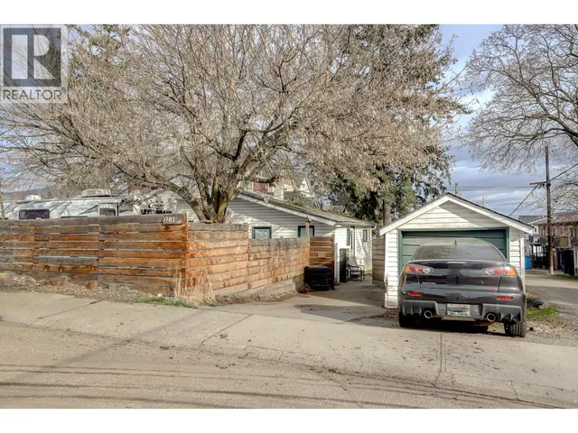 1703 33 STREET, Vernon 2