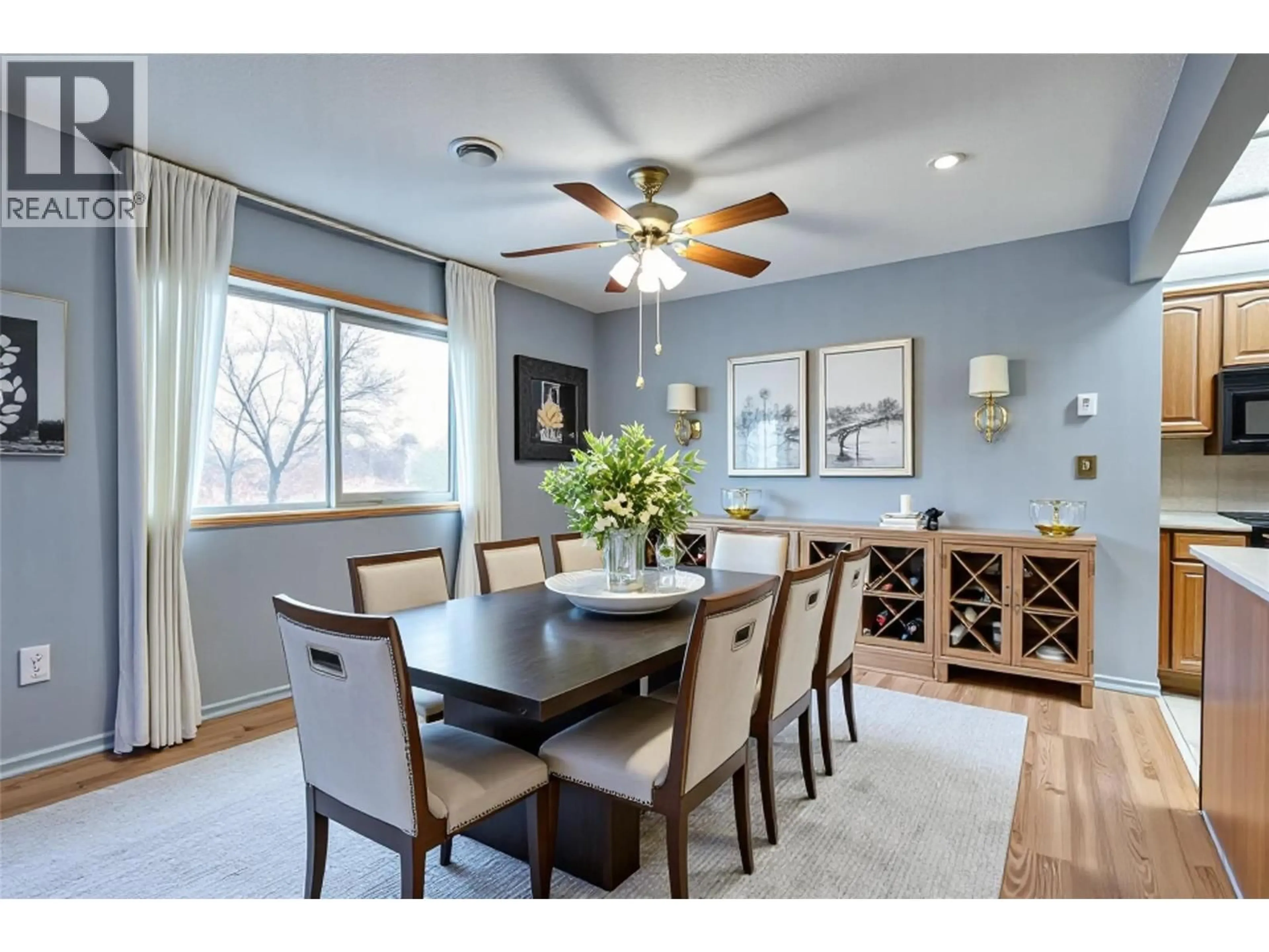 Dining room, wood/laminate floor for 314 - 2110 HOY STREET, Kelowna British Columbia V1Y8T4