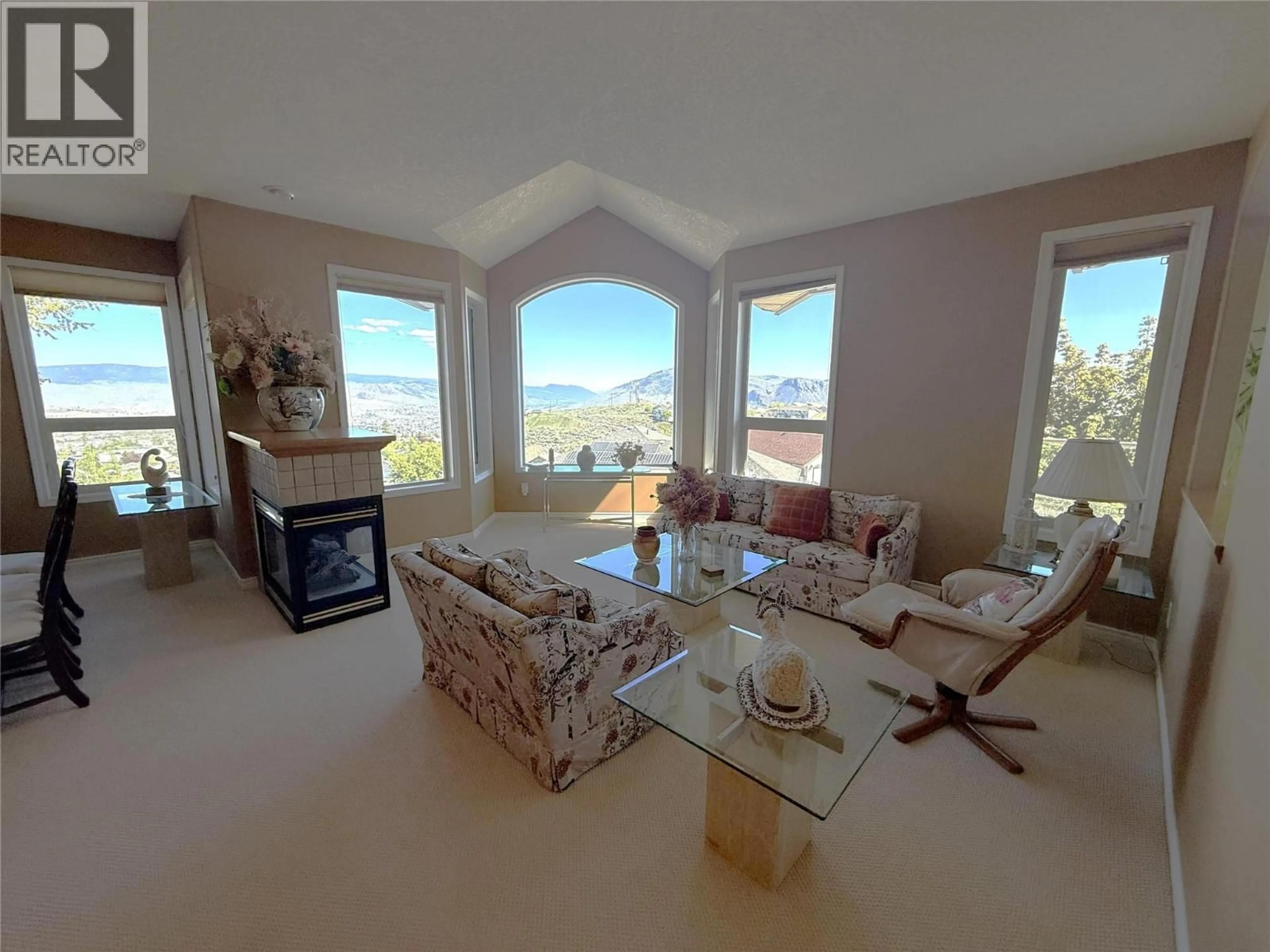 Living room with furniture, unknown for 1893 MCKINLEY COURT, Kamloops British Columbia V2E2L9