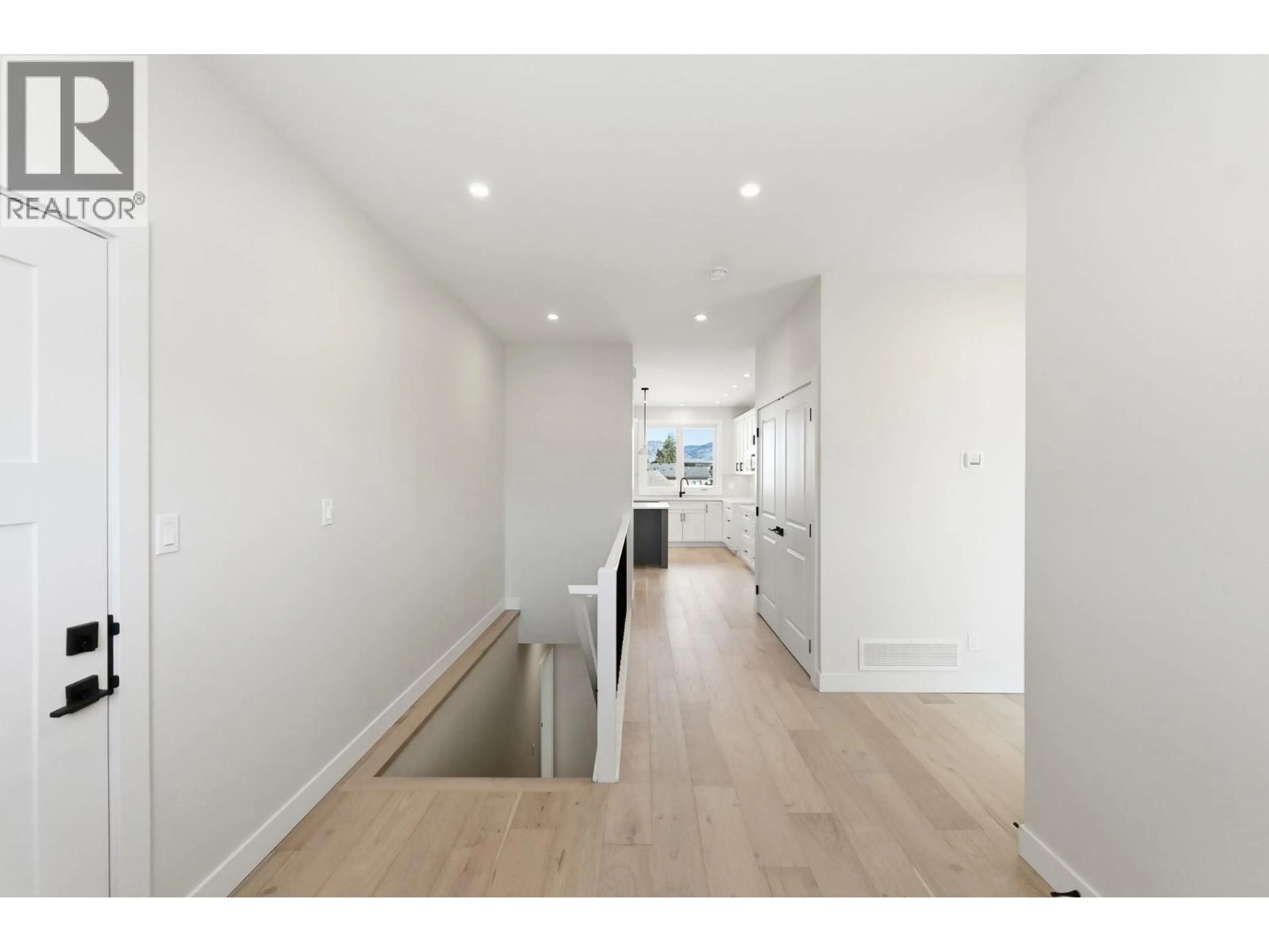 Unknown for 6 WOOD DUCK WAY, Osoyoos British Columbia V0H1V5