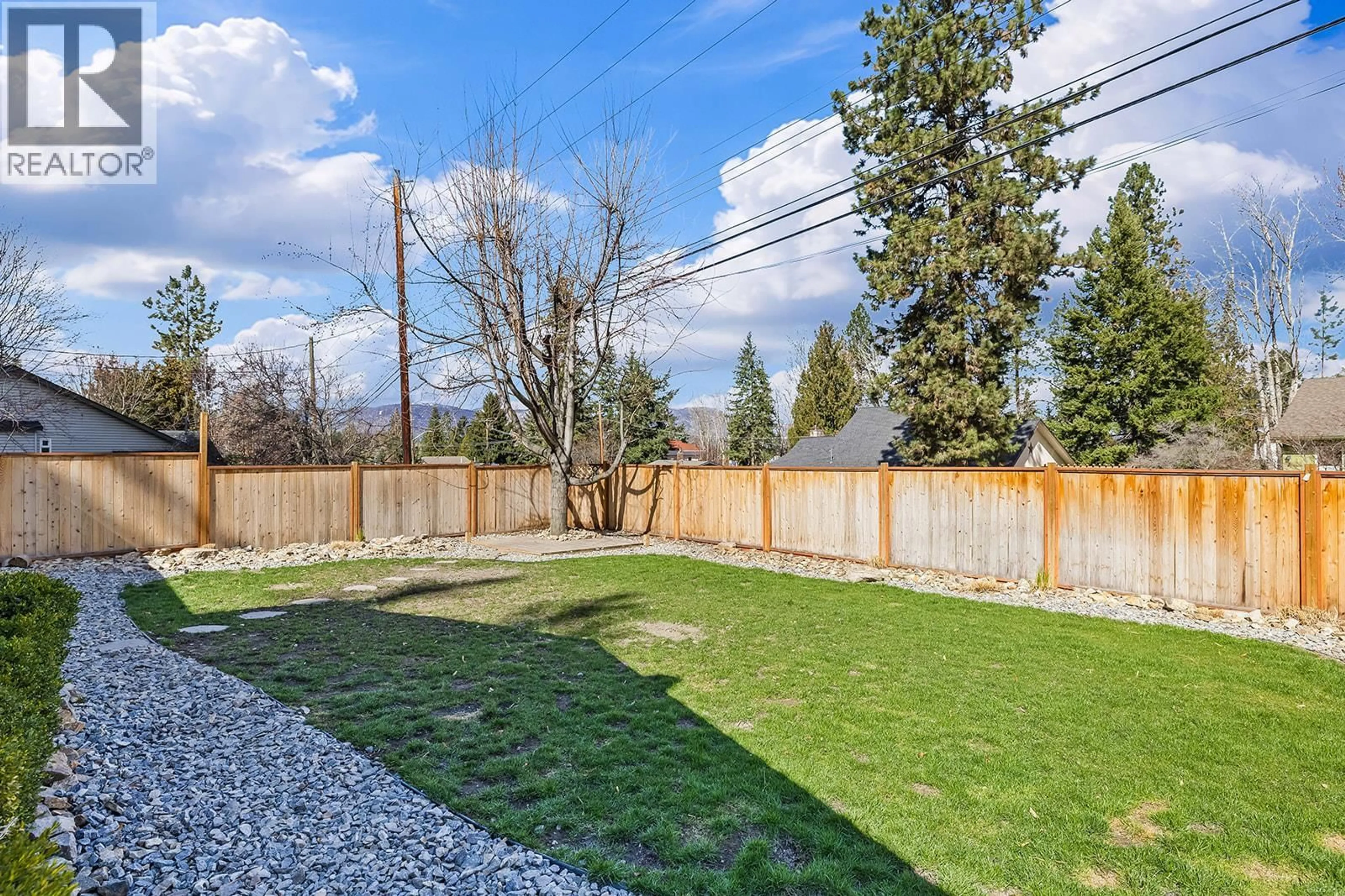 Patio, mountain view for 4700 GORDON DRIVE, Kelowna British Columbia V1W4P4