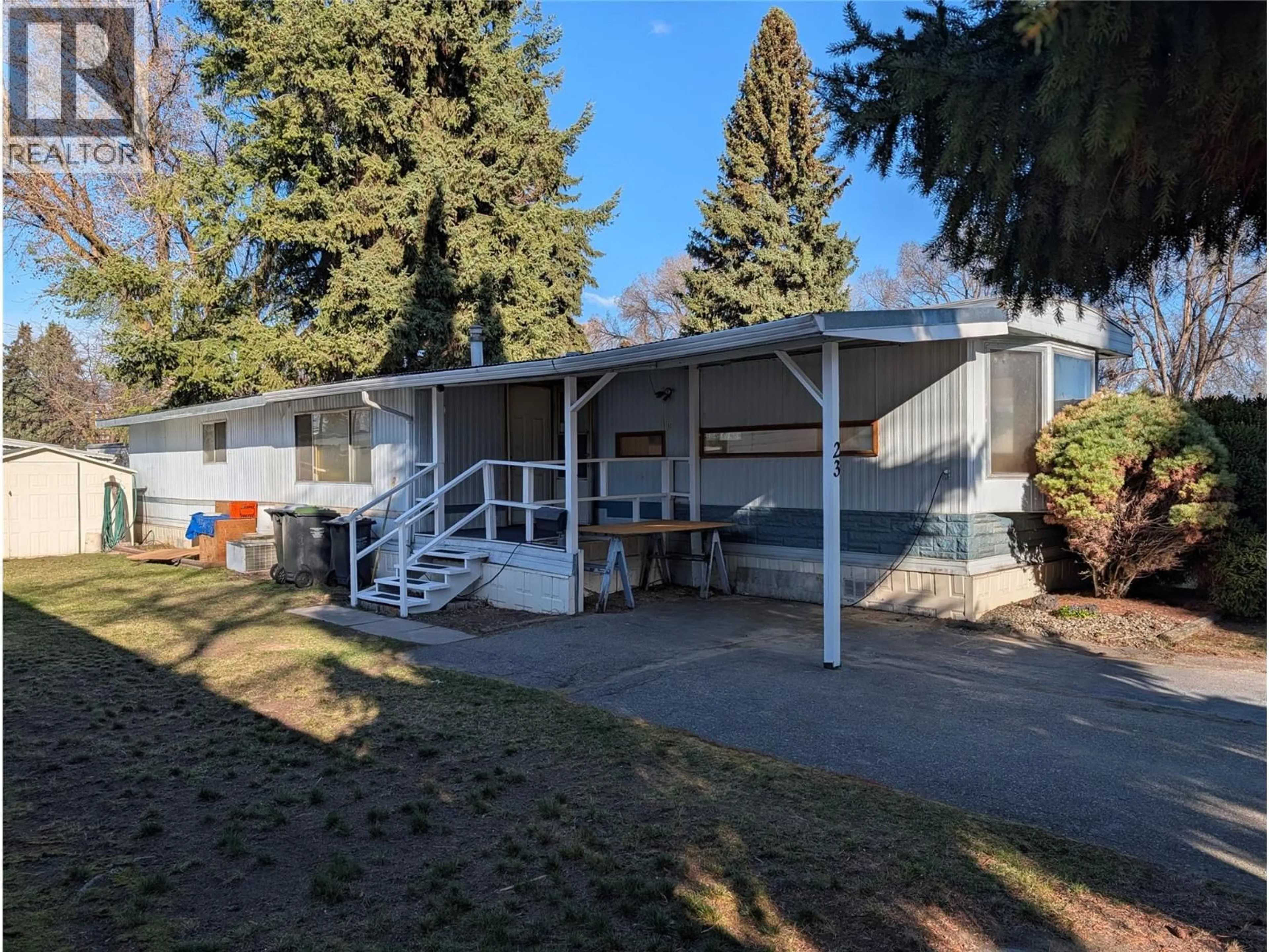 Home with vinyl exterior material, street for 23 - 3535 CASORSO ROAD, Kelowna British Columbia V1W3E1