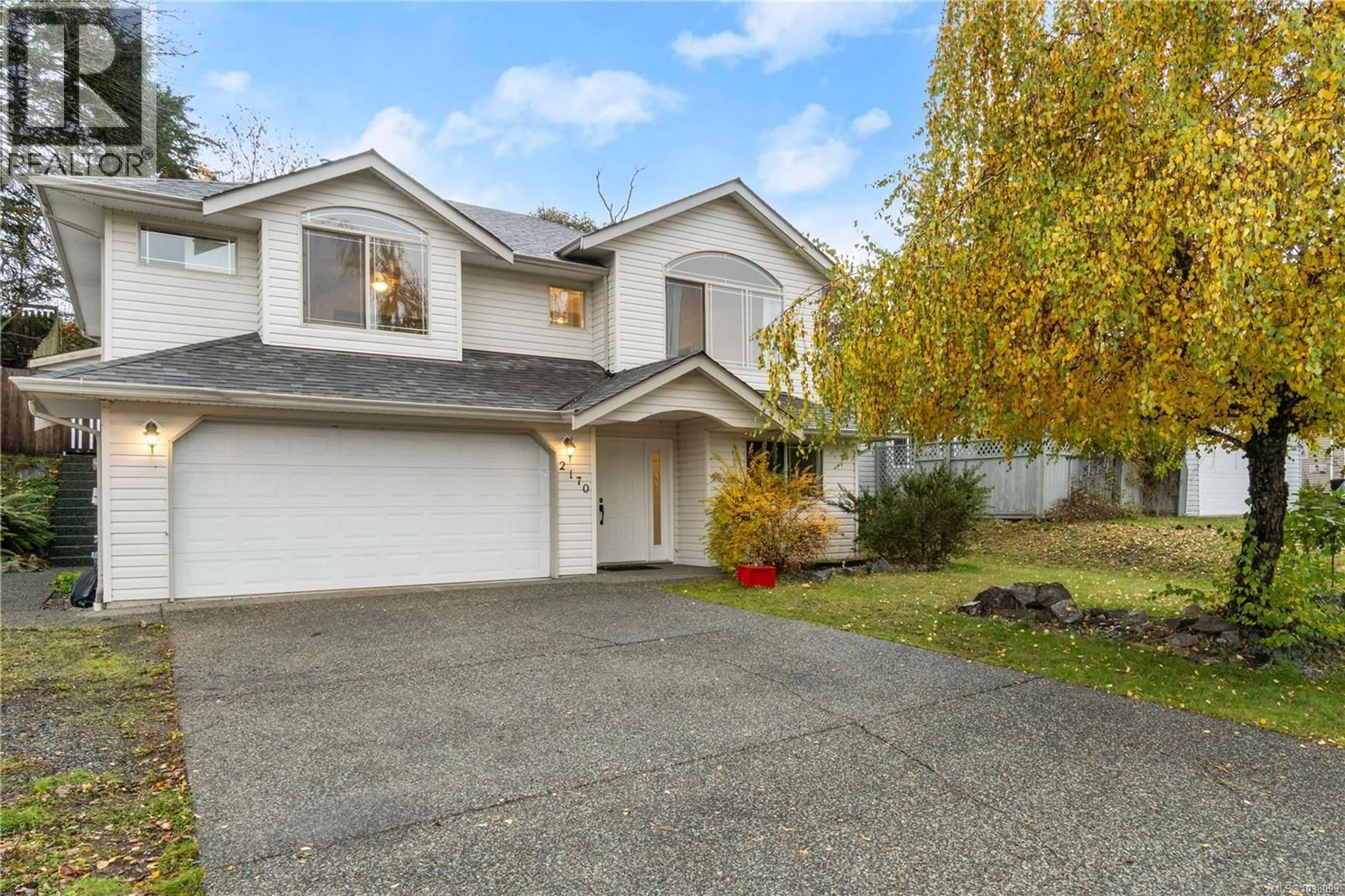 Home with vinyl exterior material, street for 2170 SUN VALLEY DRIVE, Nanaimo British Columbia V9T6K6