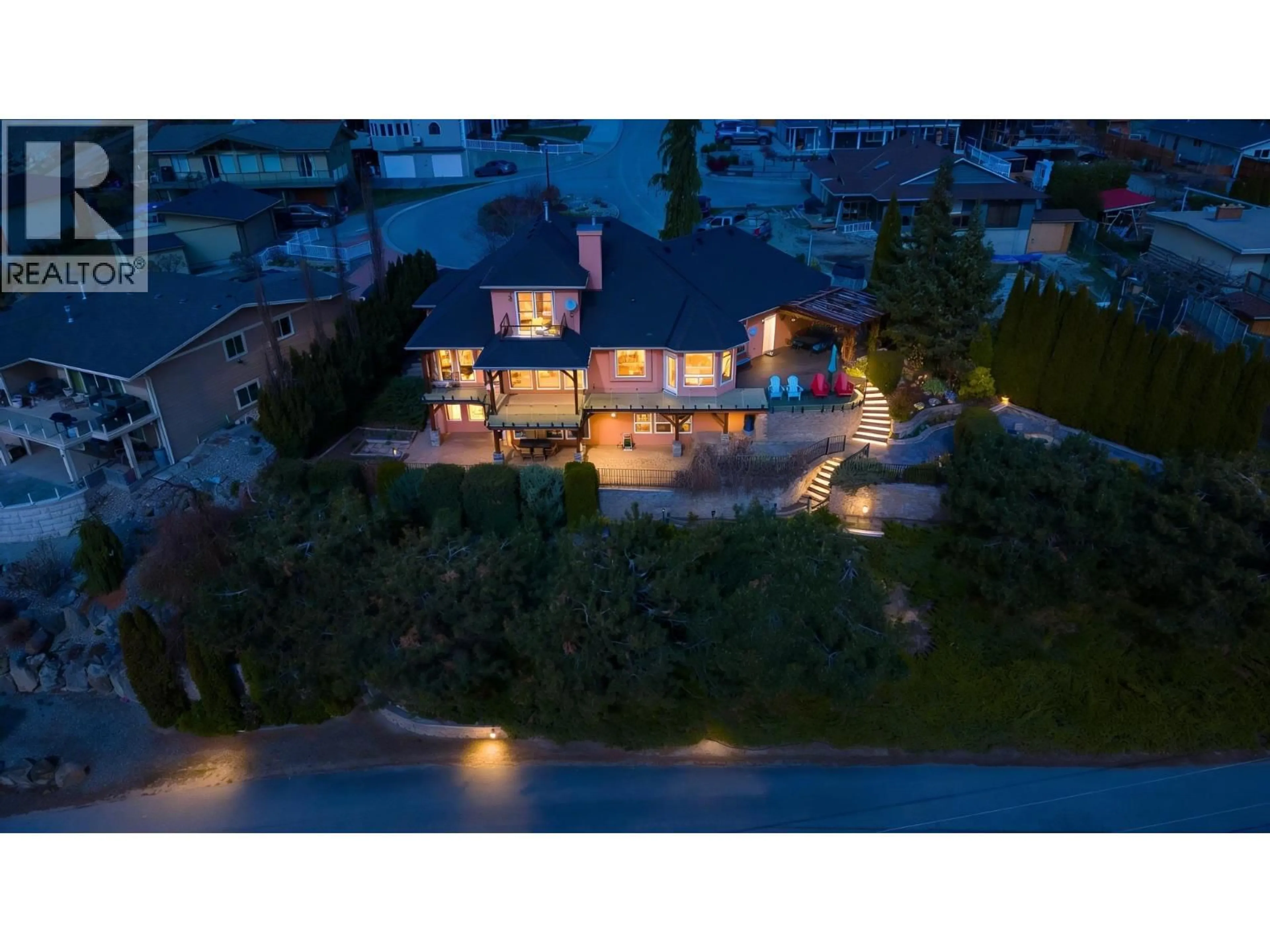 A pic from outside/outdoor area/front of a property/back of a property/a pic from drone, street for 5312 FULTON PLACE, Peachland British Columbia V0H1X1