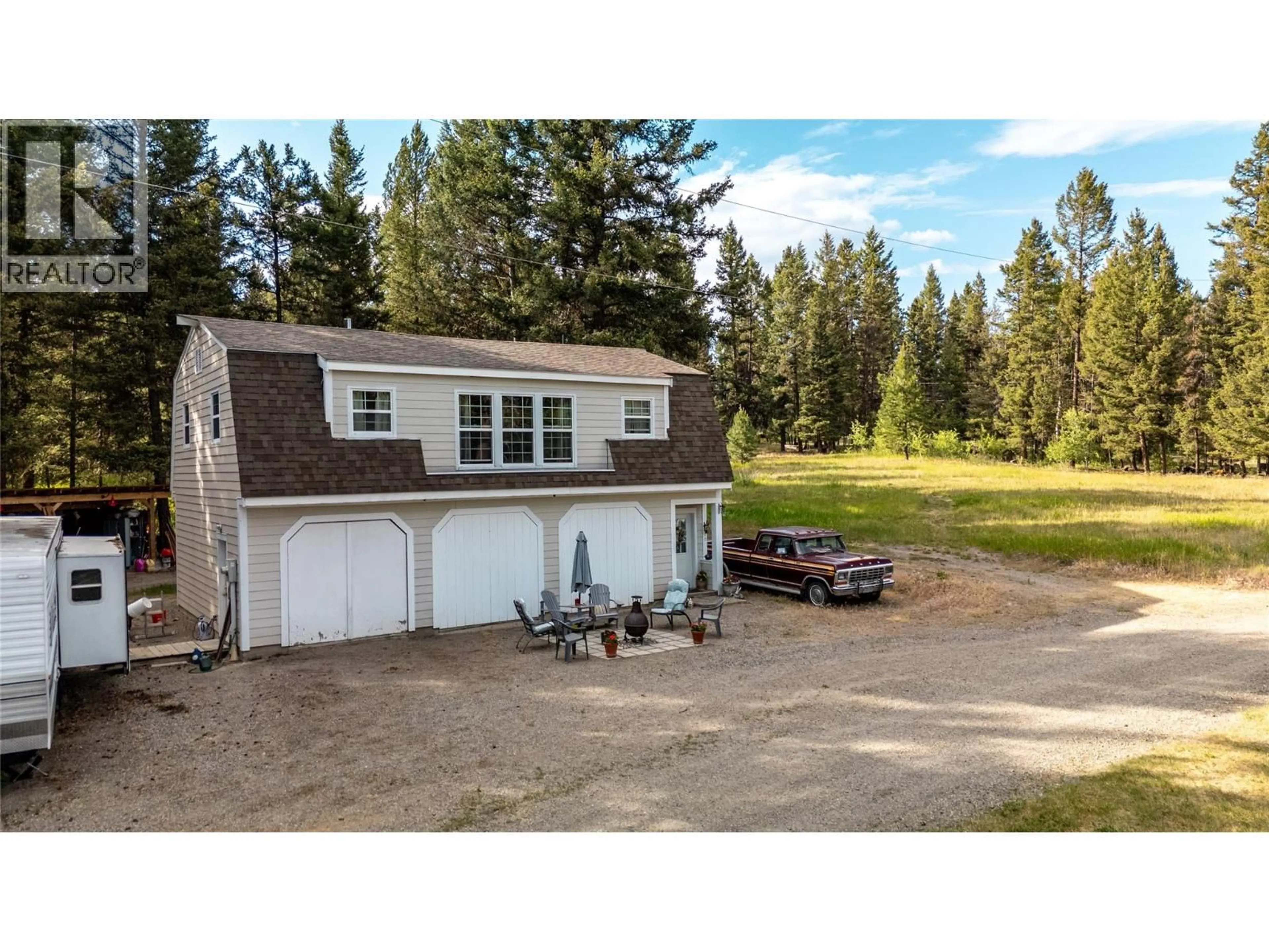 A pic from outside/outdoor area/front of a property/back of a property/a pic from drone, unknown for 942 COPPER MOUNTAIN RD OTHER, Princeton British Columbia V0X1W0