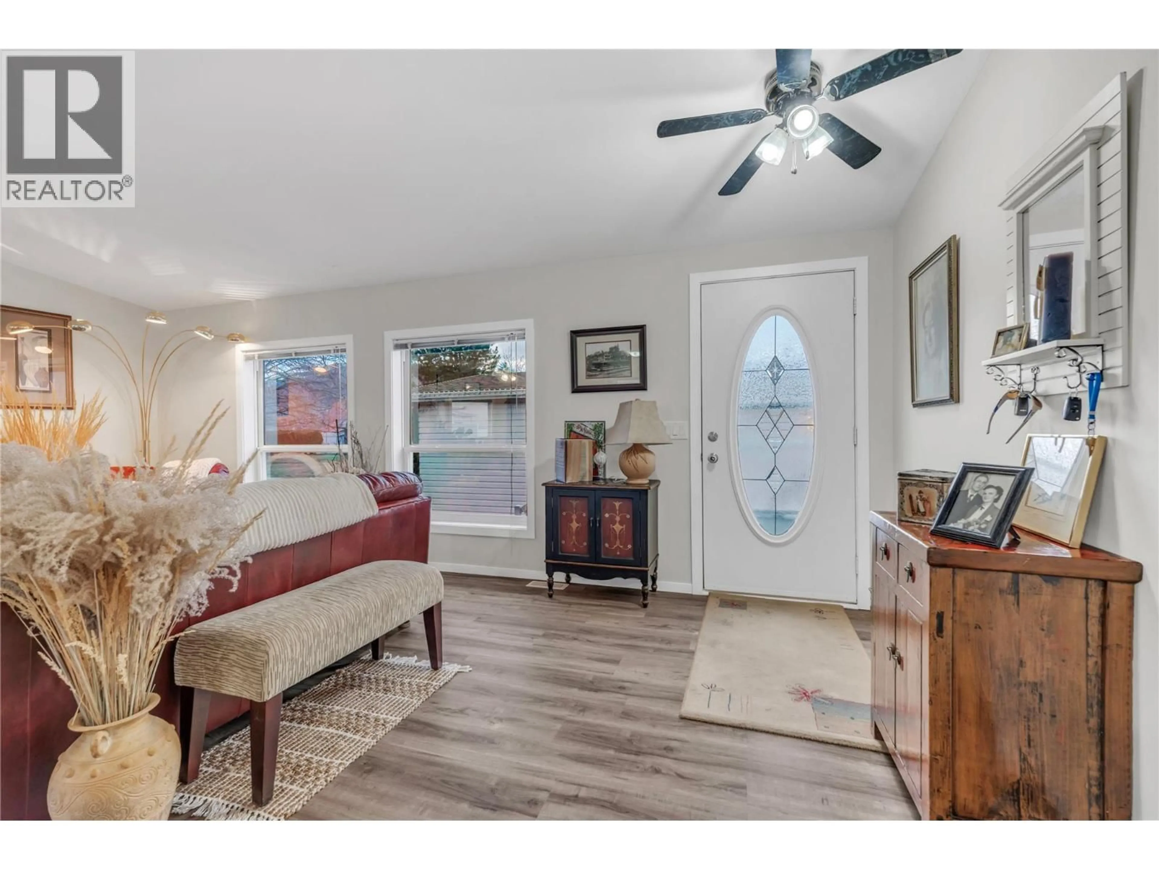 Unknown for 43 - 98 OKANAGAN AVENUE EAST, Penticton British Columbia V2A3J5