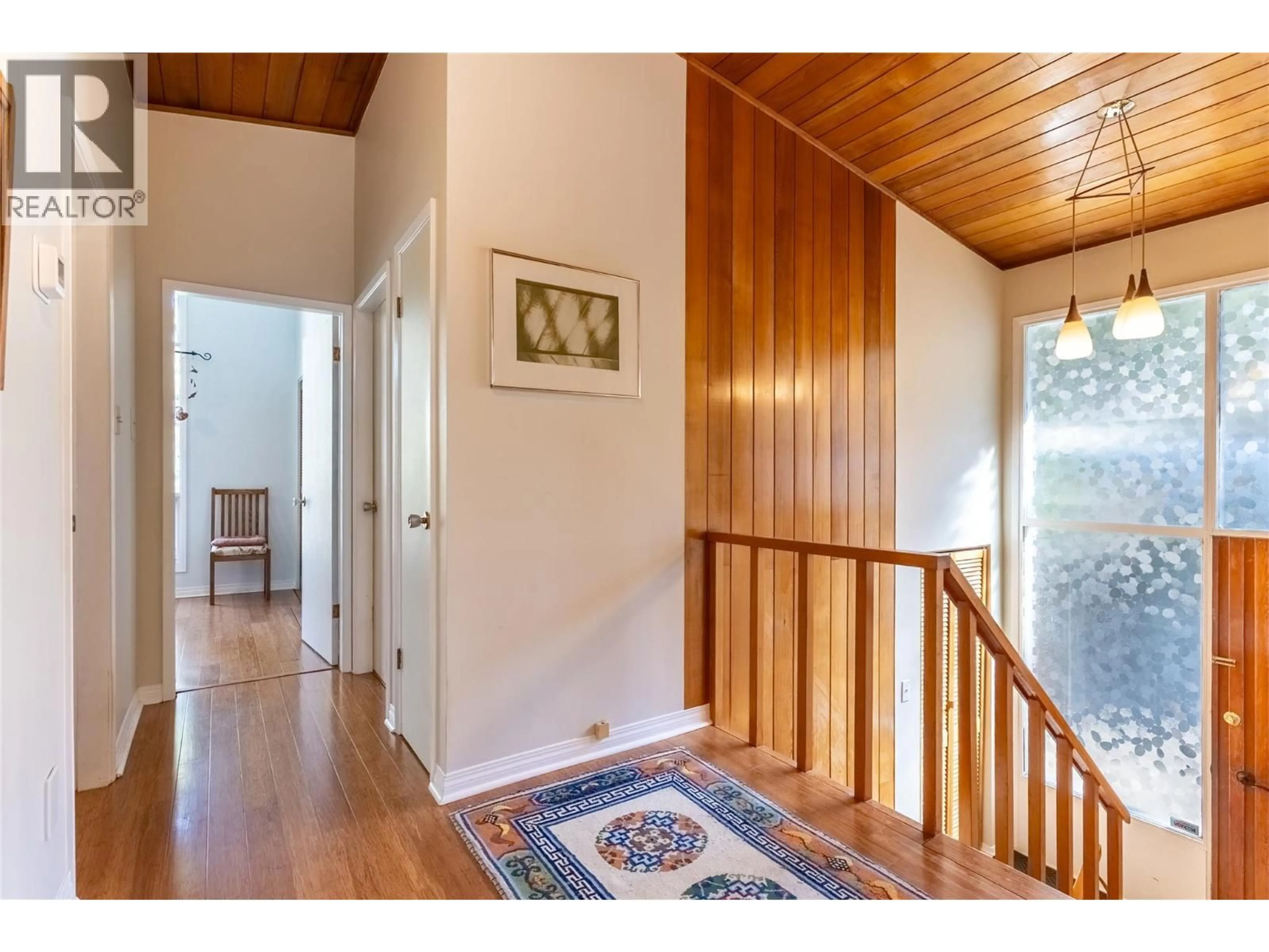 Indoor entryway for 354 MACADAM ROAD, Kamloops British Columbia V2C4R5