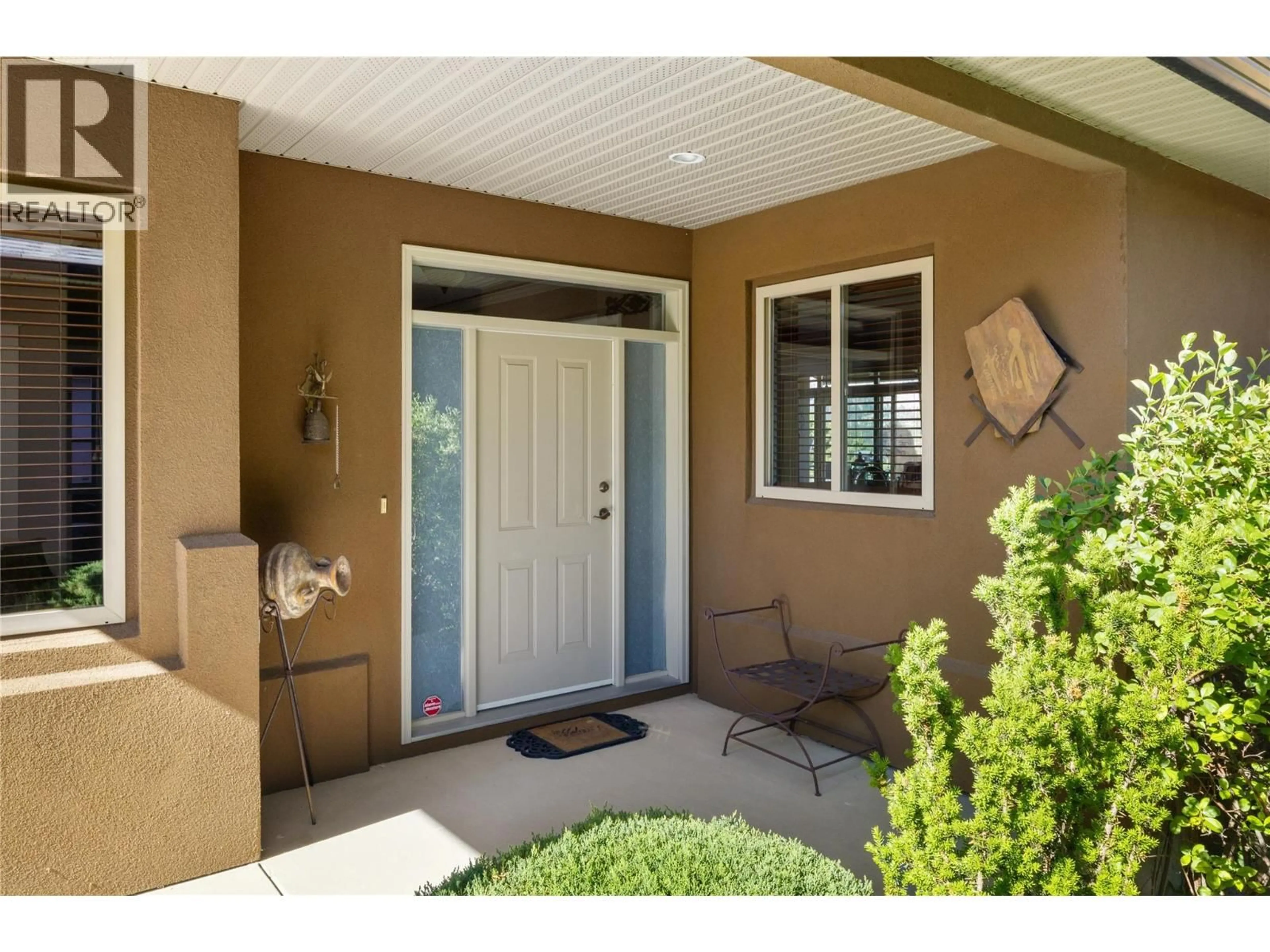 Indoor entryway for 3694 SONOMA PINES DRIVE, Westbank British Columbia V4T2Y2