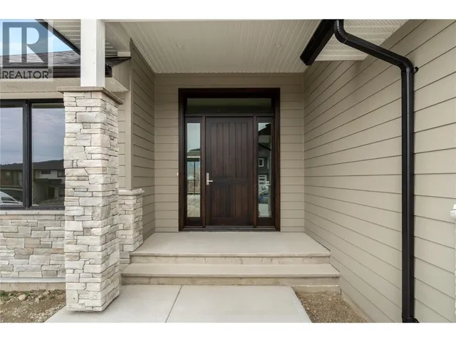1905 35 STREET NORTHEAST, Salmon Arm 4