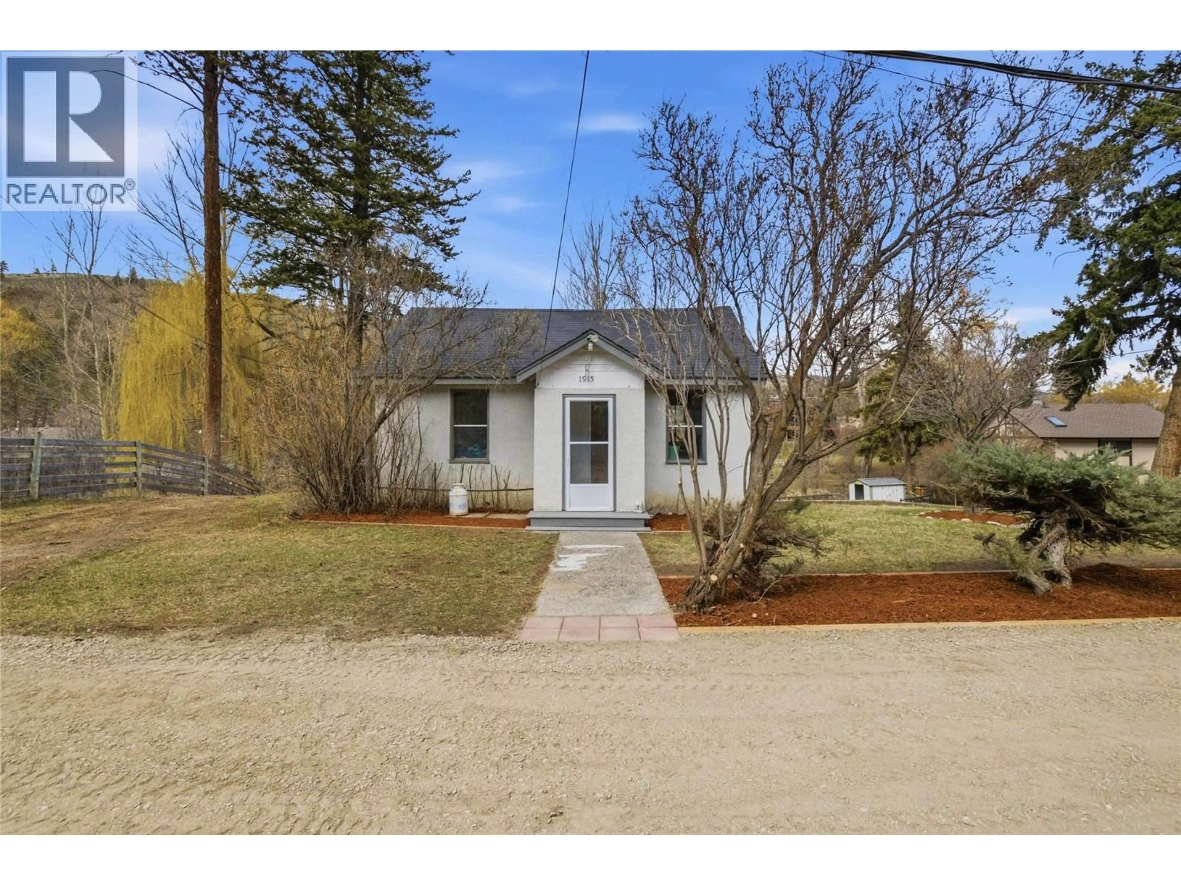 Unknown for 1915 SHUMWAY ROAD, Kamloops British Columbia V2C6T7