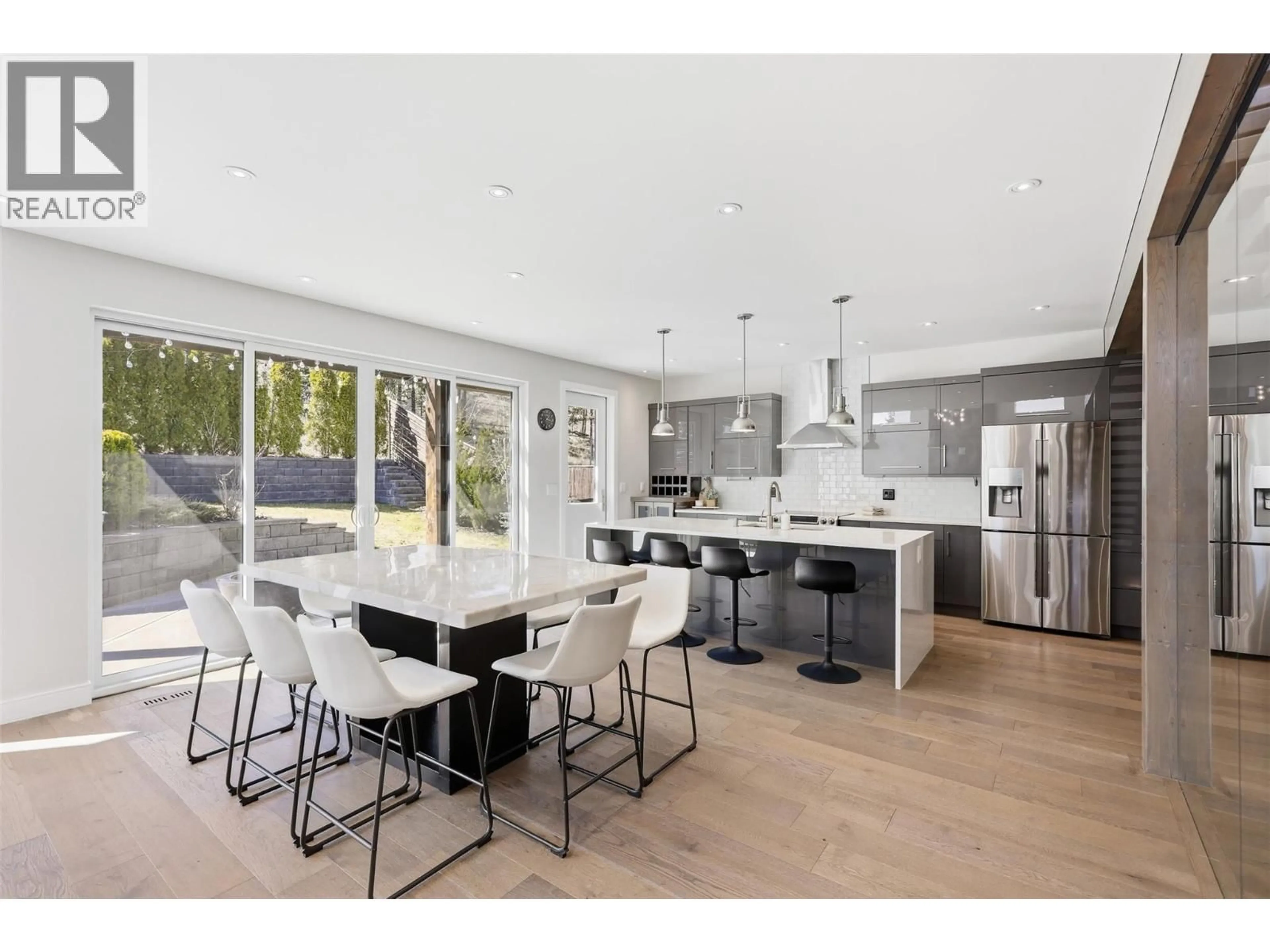 Open concept kitchen, unknown for 1270 ROCKCRESS DRIVE, Kamloops British Columbia V2E0B4