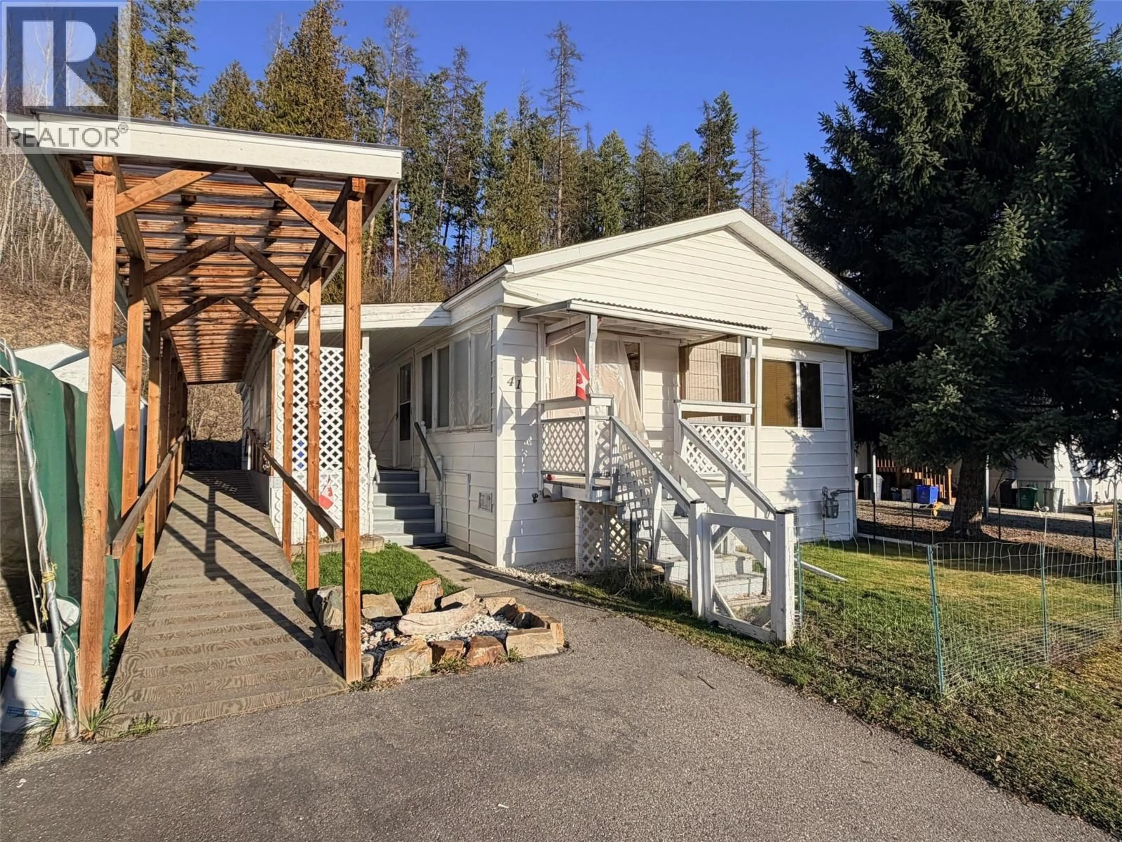 Unknown for 41 - 445 6TH AVENUE NORTH, Creston British Columbia V0B1G5