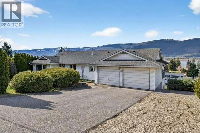 4751 LAKESHORE ROAD NORTHEAST, Salmon Arm 4