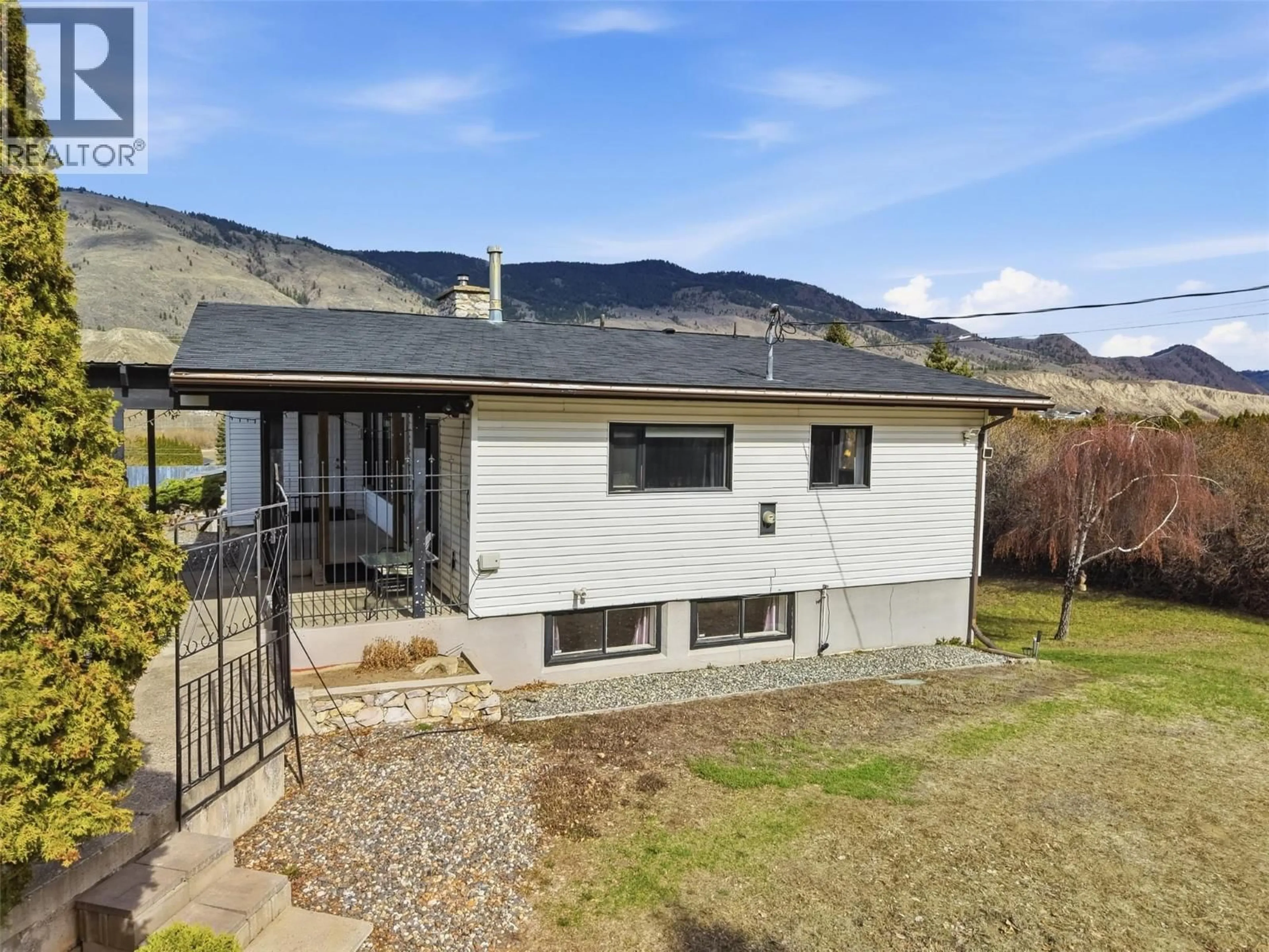 A pic from outside/outdoor area/front of a property/back of a property/a pic from drone, mountain view for 2794 SUNSET DRIVE, Kamloops British Columbia V2C4K6