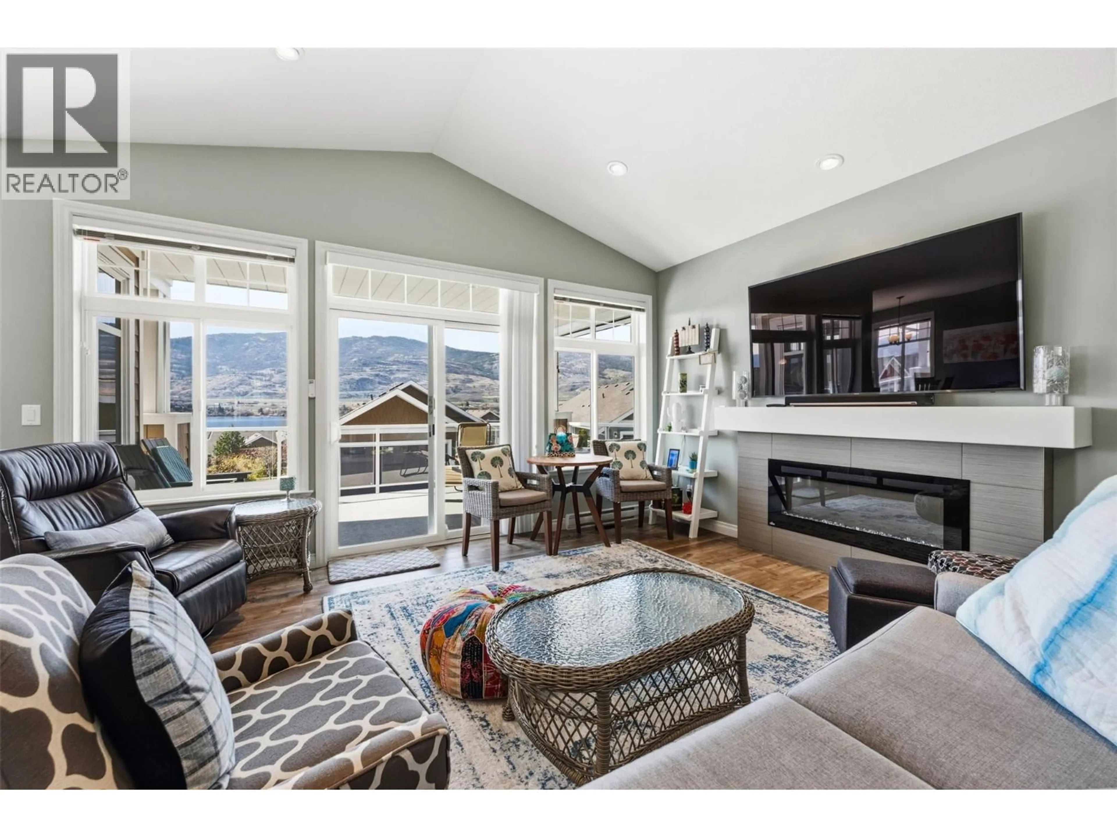 Living room with furniture, unknown for 199 - 2450 RADIO TOWER ROAD, Oliver British Columbia V0H1T1