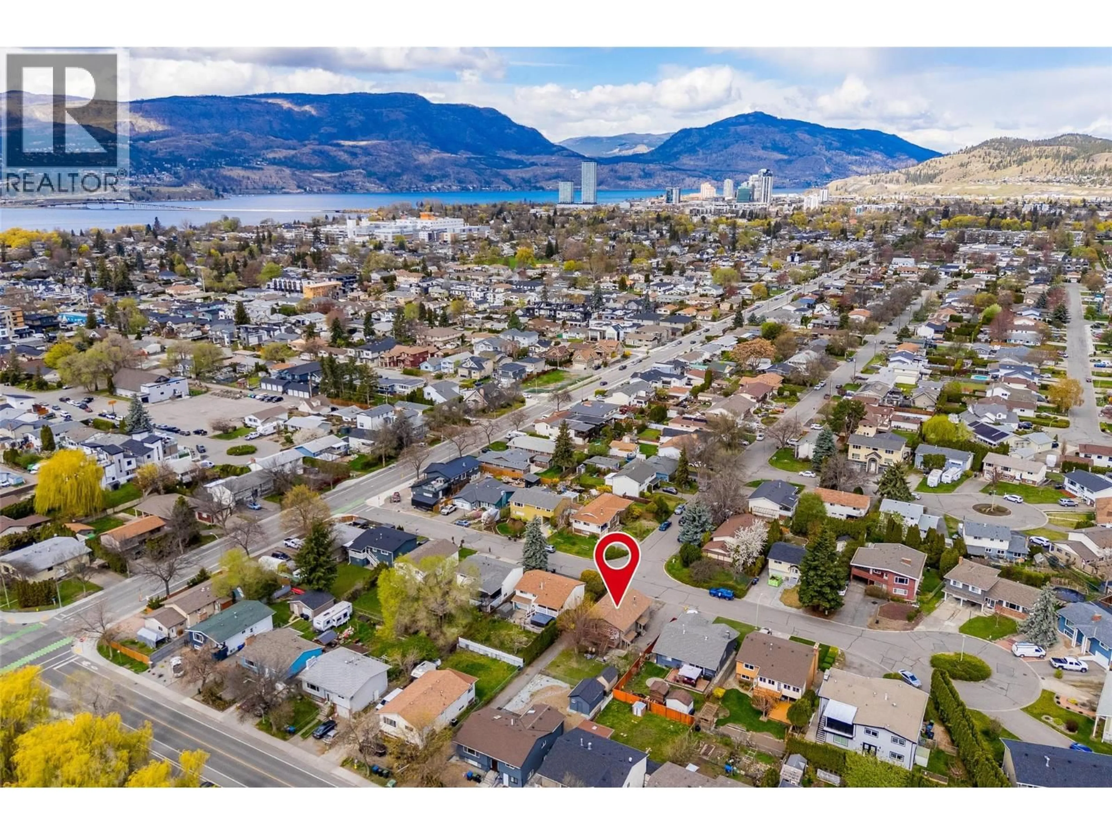 A pic from outside/outdoor area/front of a property/back of a property/a pic from drone, unknown for 949 GRENFELL COURT, Kelowna British Columbia V1Y8C5