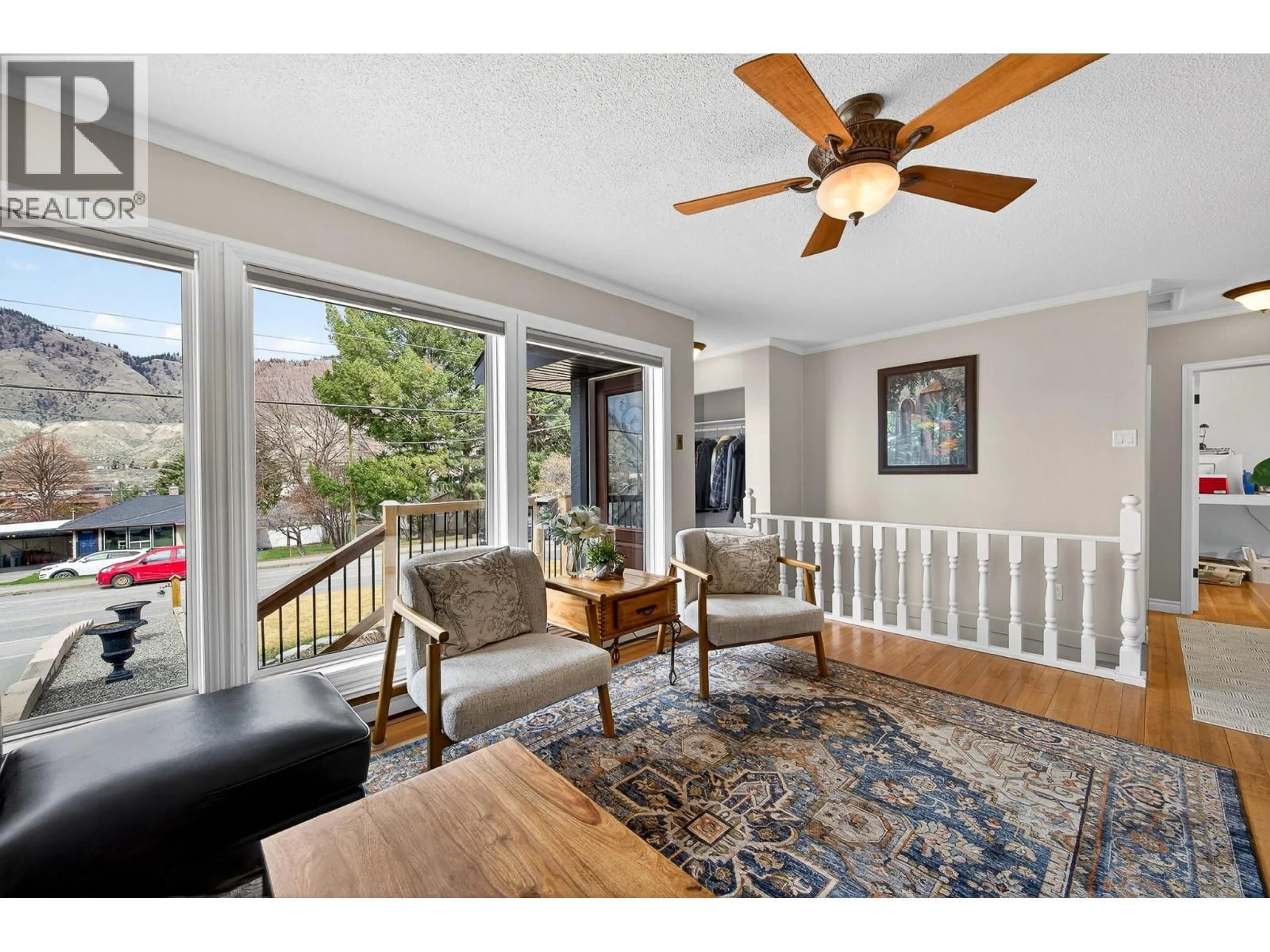 Living room with furniture, unknown for 2095 VALLEYVIEW DRIVE, Kamloops British Columbia V2C4C3