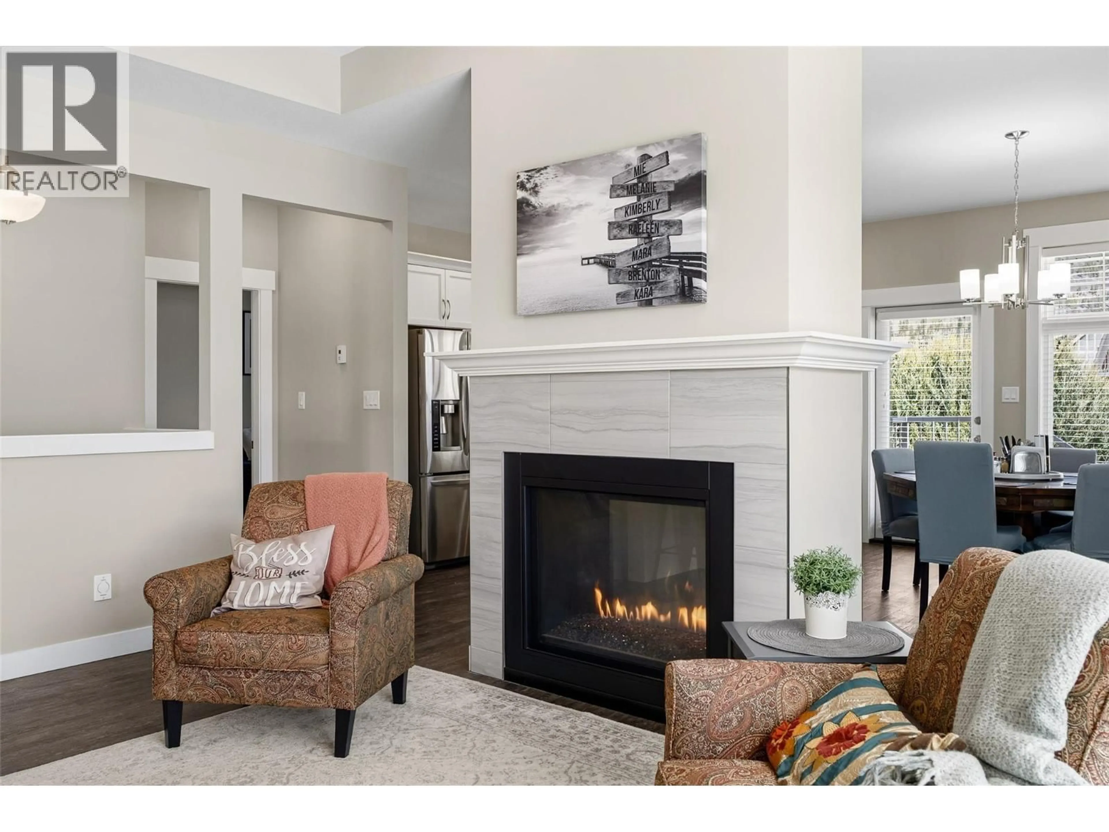 Living room with furniture, unknown for 106 - 2514 SPRING BANK AVENUE, Merritt British Columbia V1K0B1