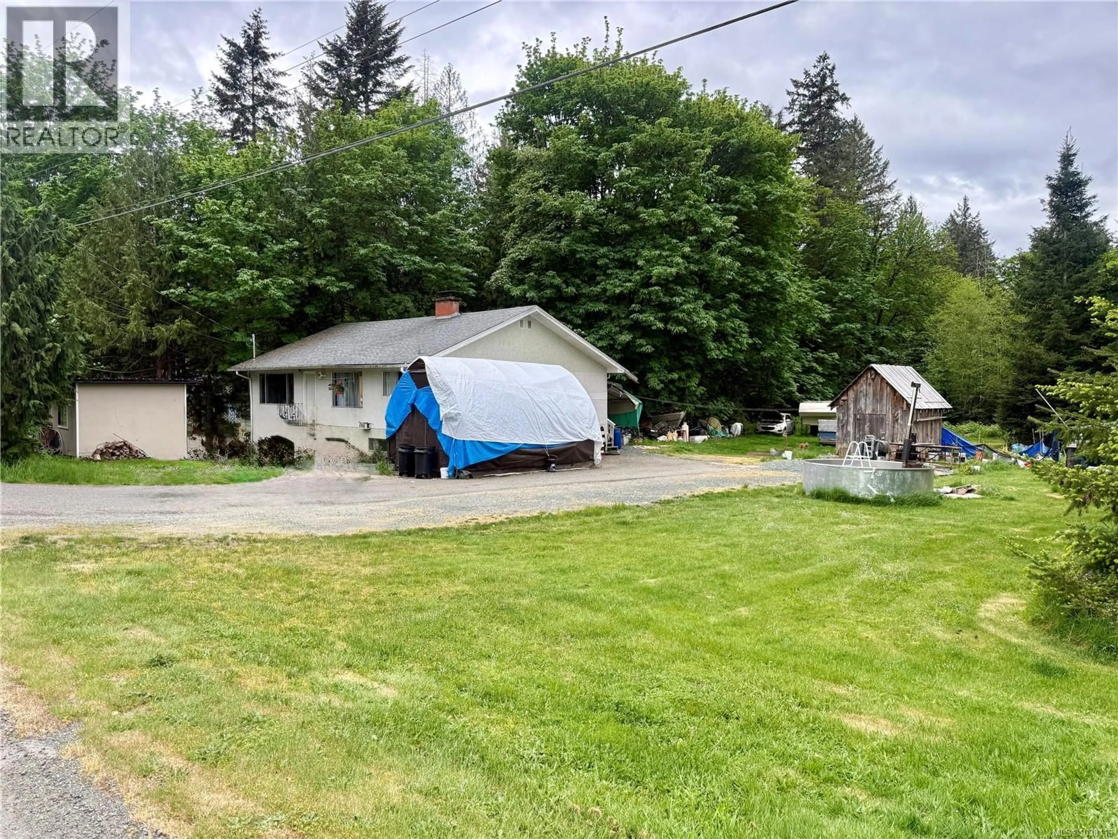 A pic from outside/outdoor area/front of a property/back of a property/a pic from drone, street for 6080 STUART AVENUE, Port Alberni British Columbia V9Y9E6