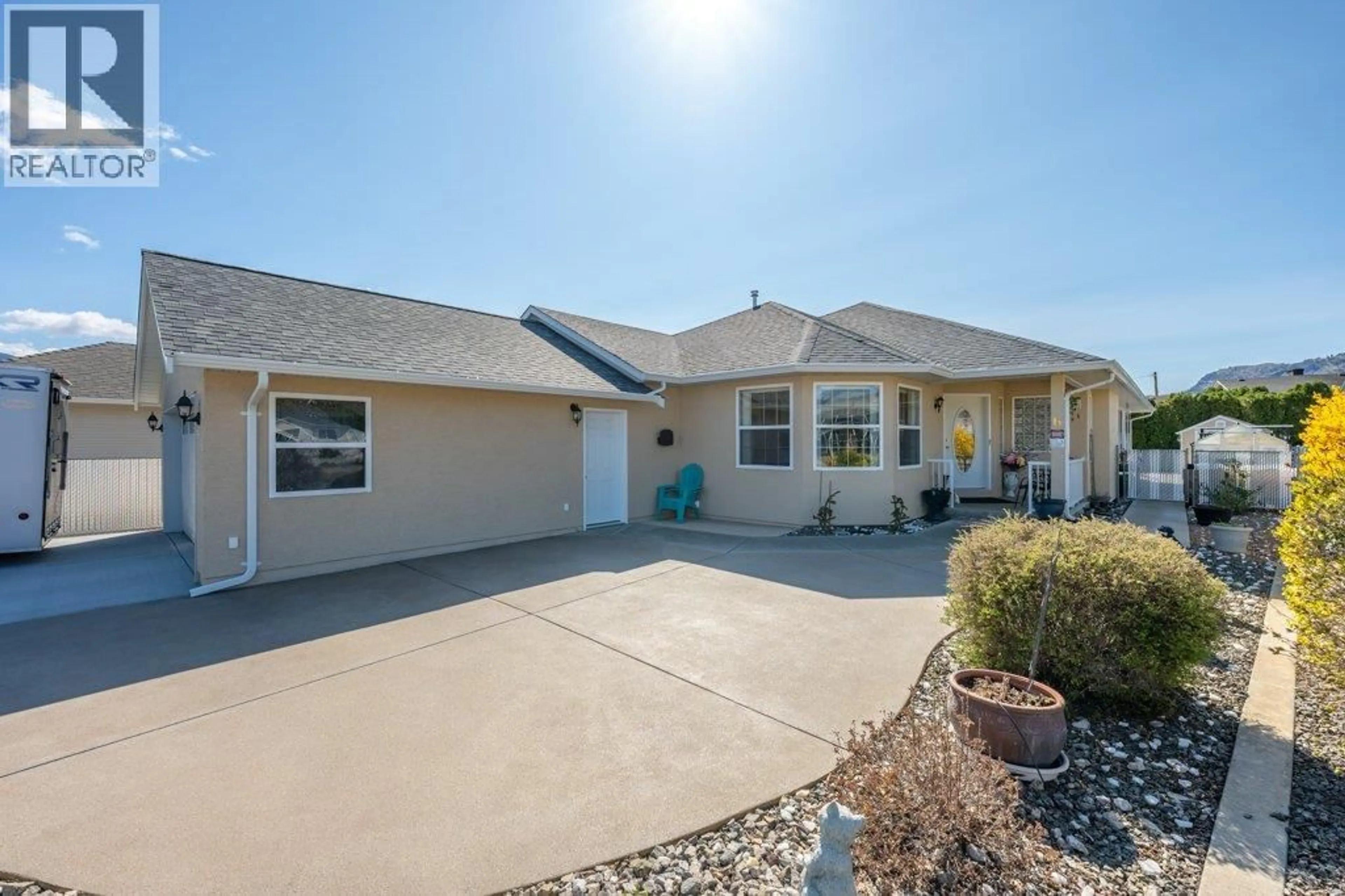 Home with vinyl exterior material, water/lake/river/ocean view for 6 CURLEW COURT, Osoyoos British Columbia V0H1V5