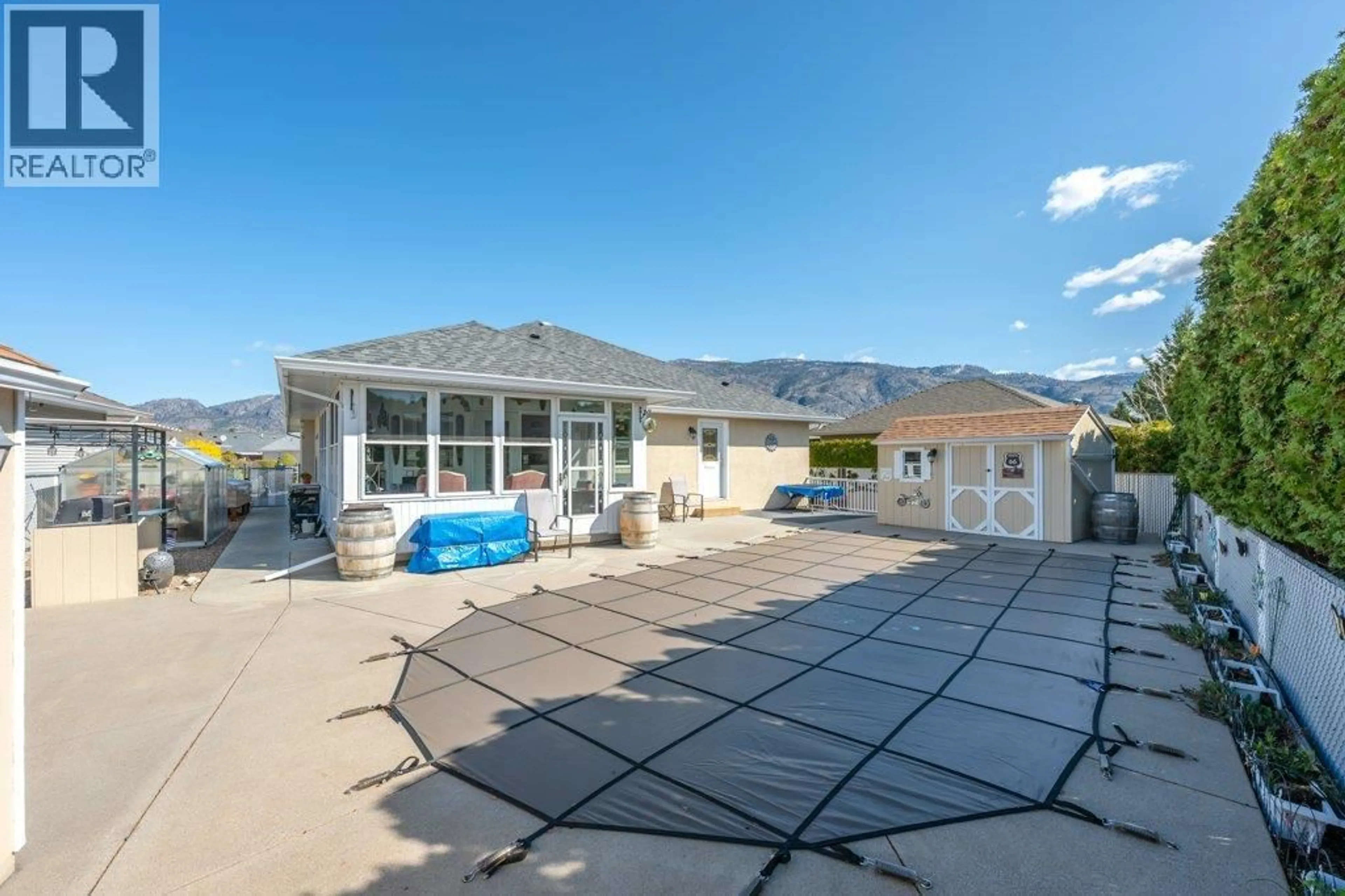 A pic from outside/outdoor area/front of a property/back of a property/a pic from drone, mountain view for 6 CURLEW COURT, Osoyoos British Columbia V0H1V5