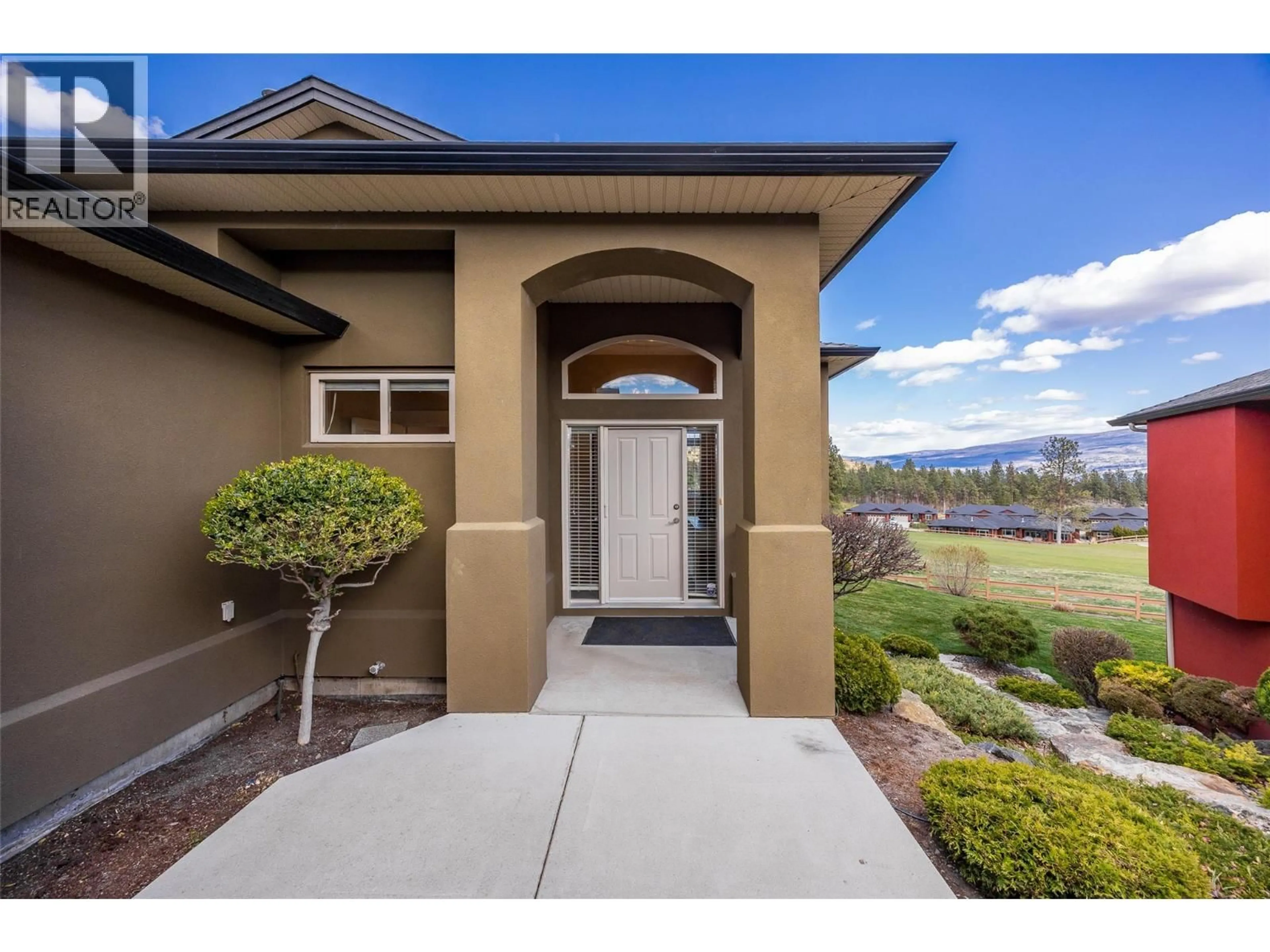 Indoor entryway for 4124 SOLANA PLACE, Westbank British Columbia V4T2Y9