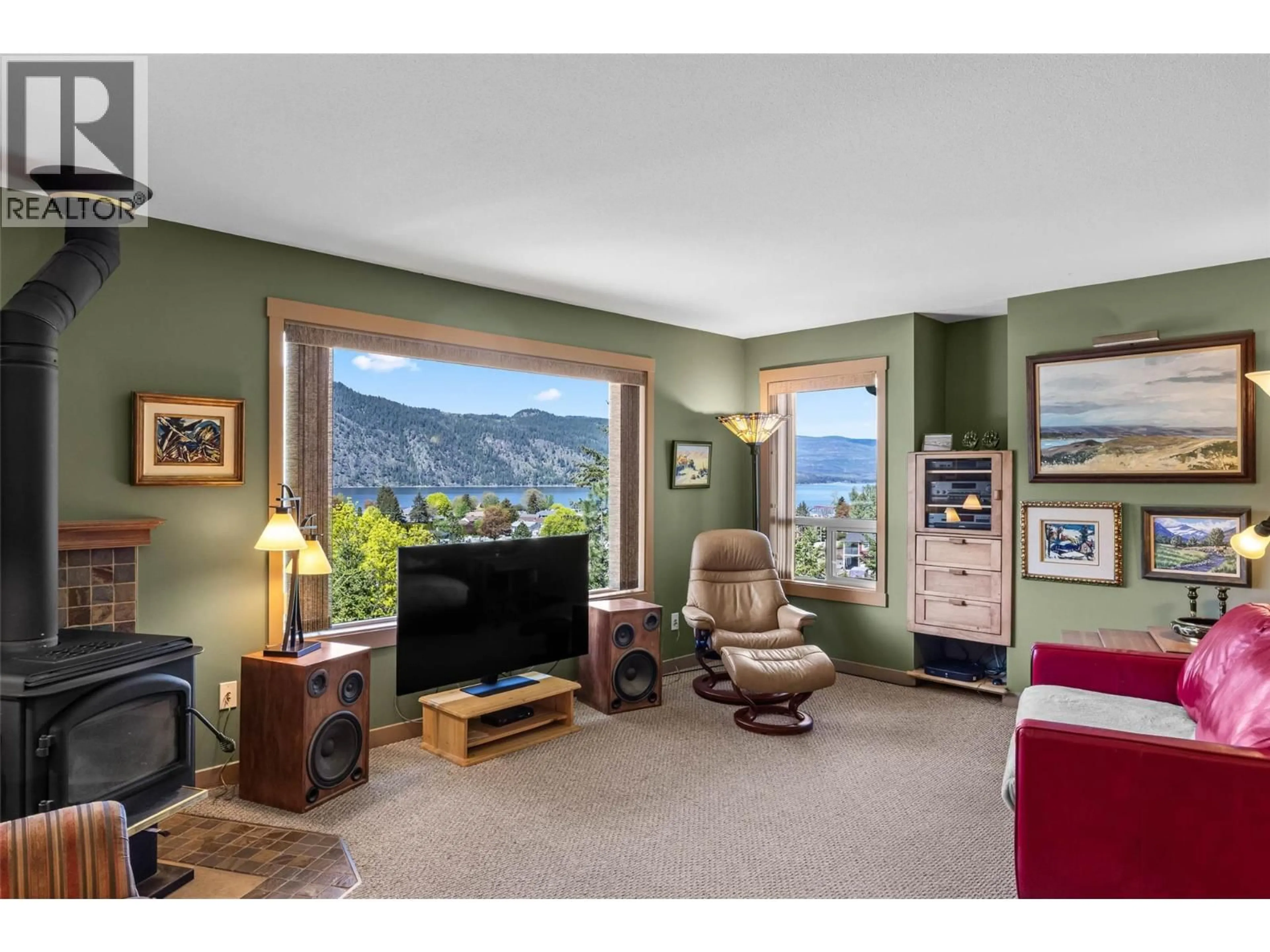 Living room with furniture, unknown for 1170 MONTGOMERY PLACE, Chase British Columbia V0E1M0