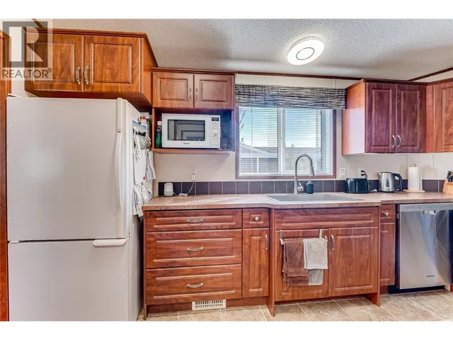 91 - 12560 WESTSIDE ROAD, Vernon 2