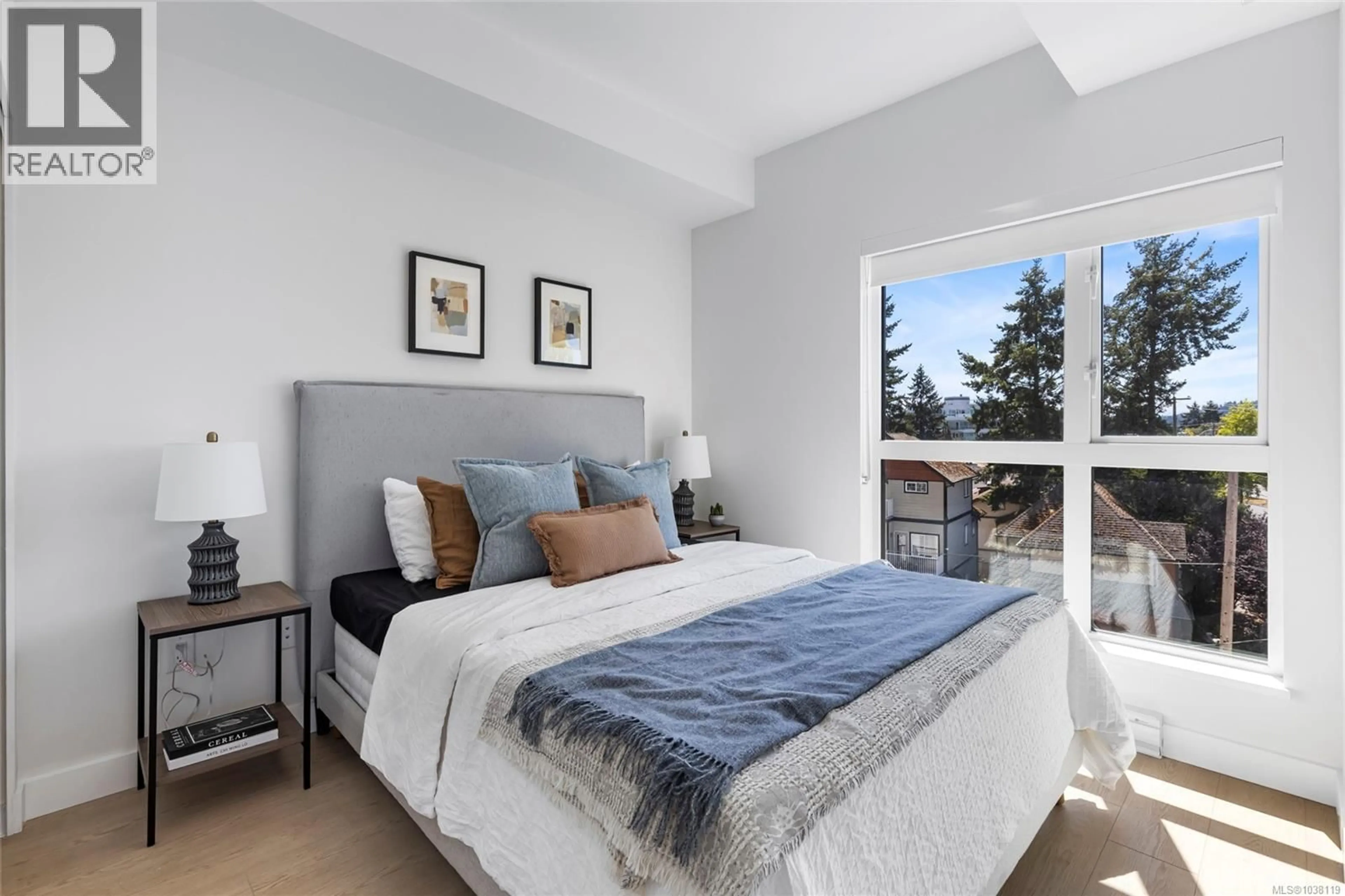 Bedroom with bed, unknown for 306 - 2629 MILLSTREAM ROAD, Langford British Columbia V9B3R8